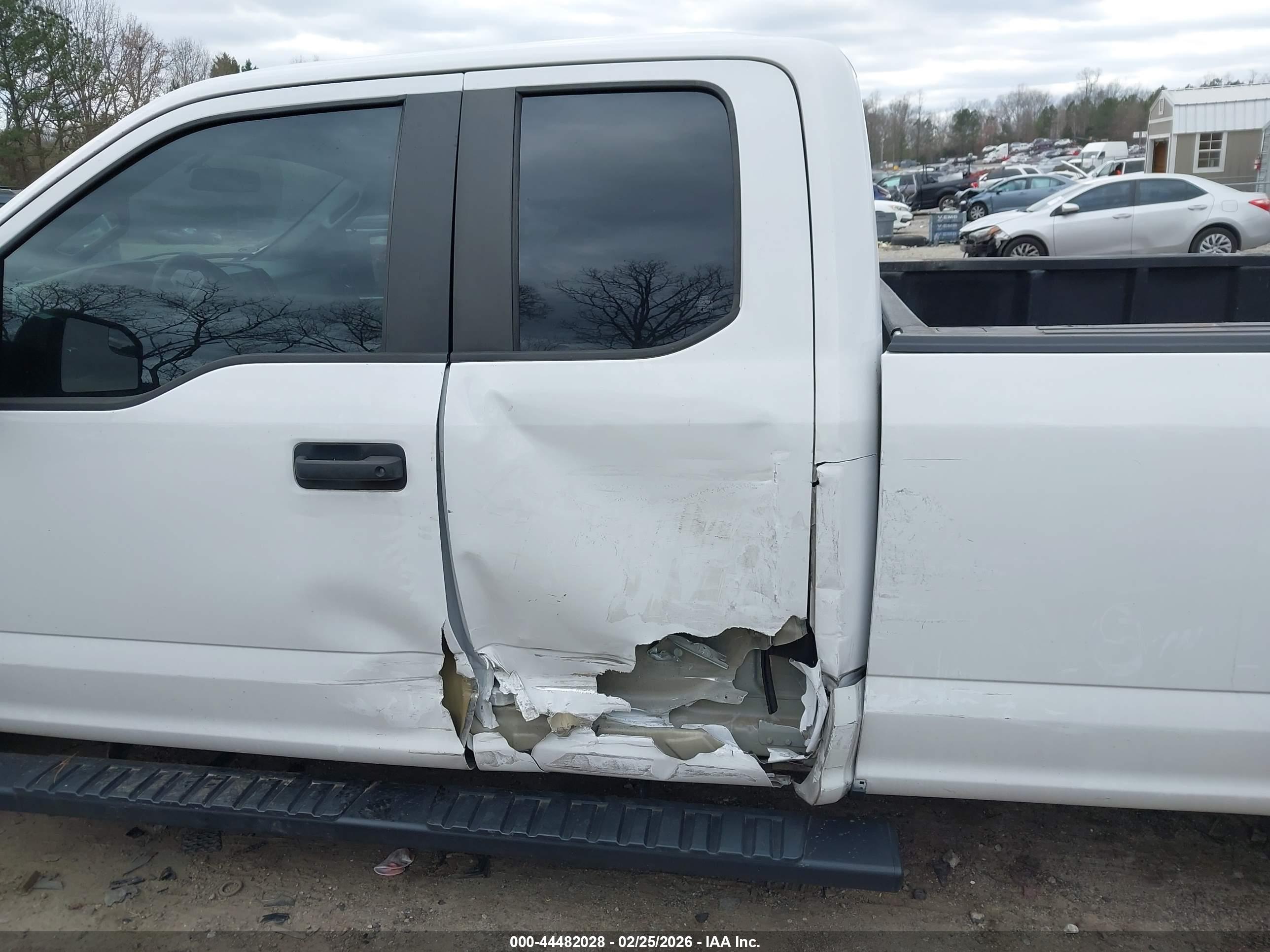 FORD F-150 image 6