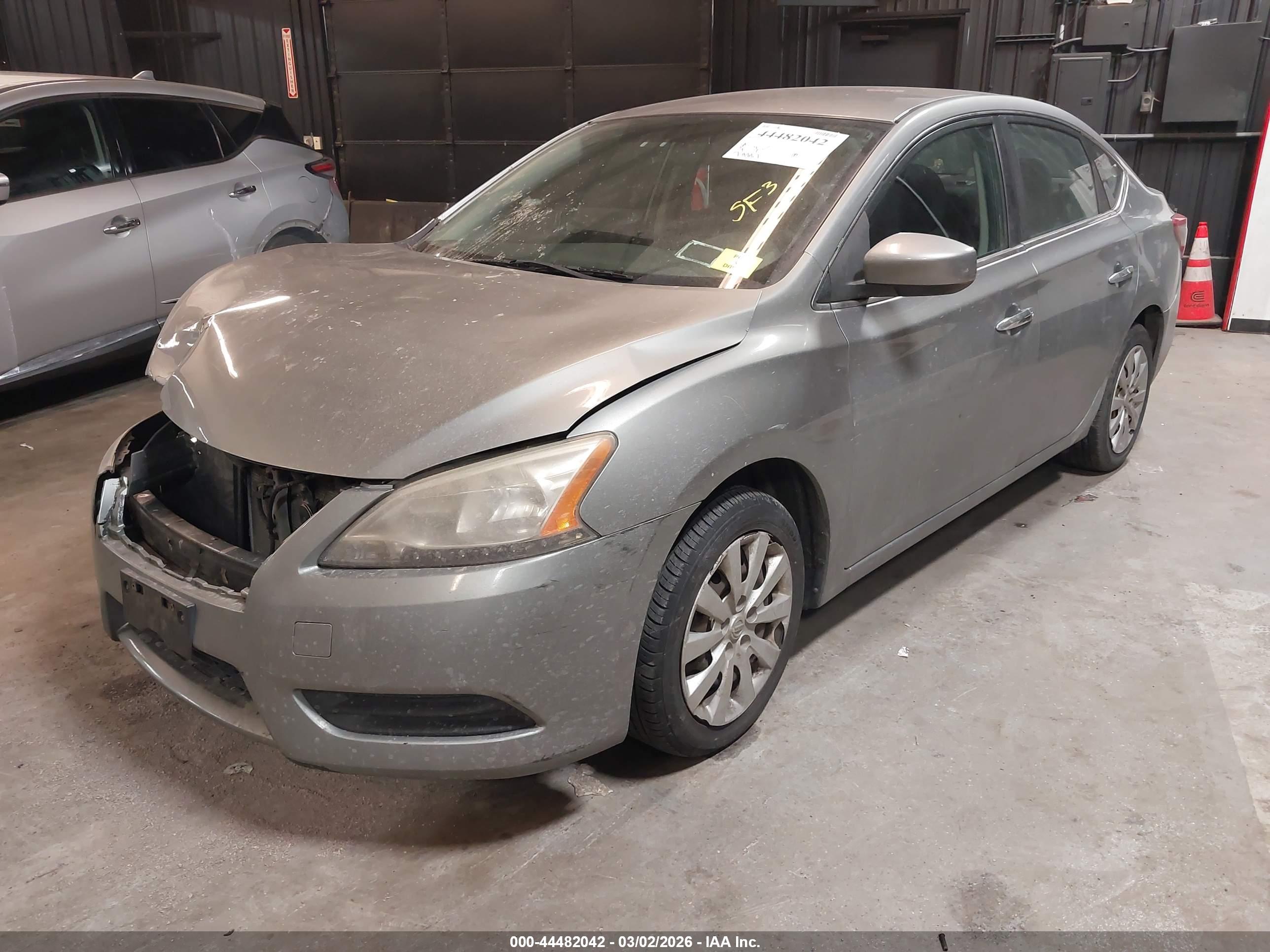 NISSAN SENTRA image 2