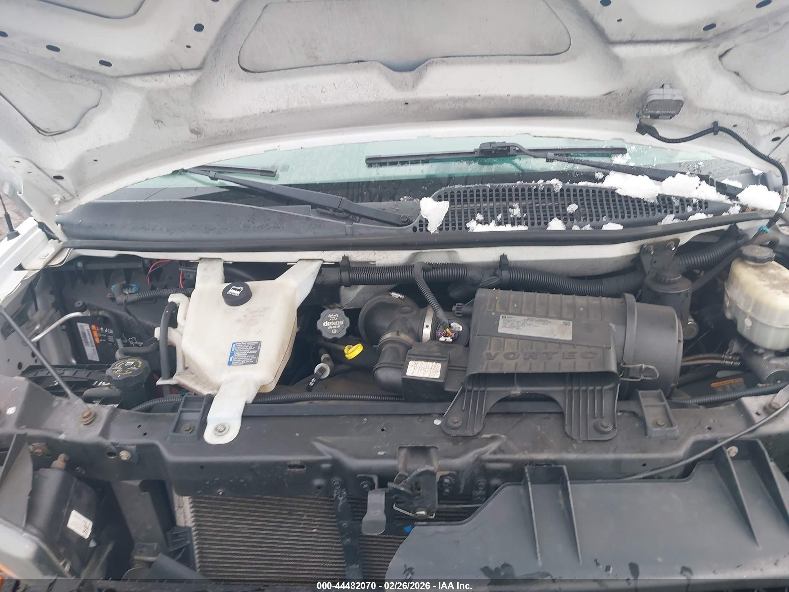 CHEVROLET EXPRESS image 10