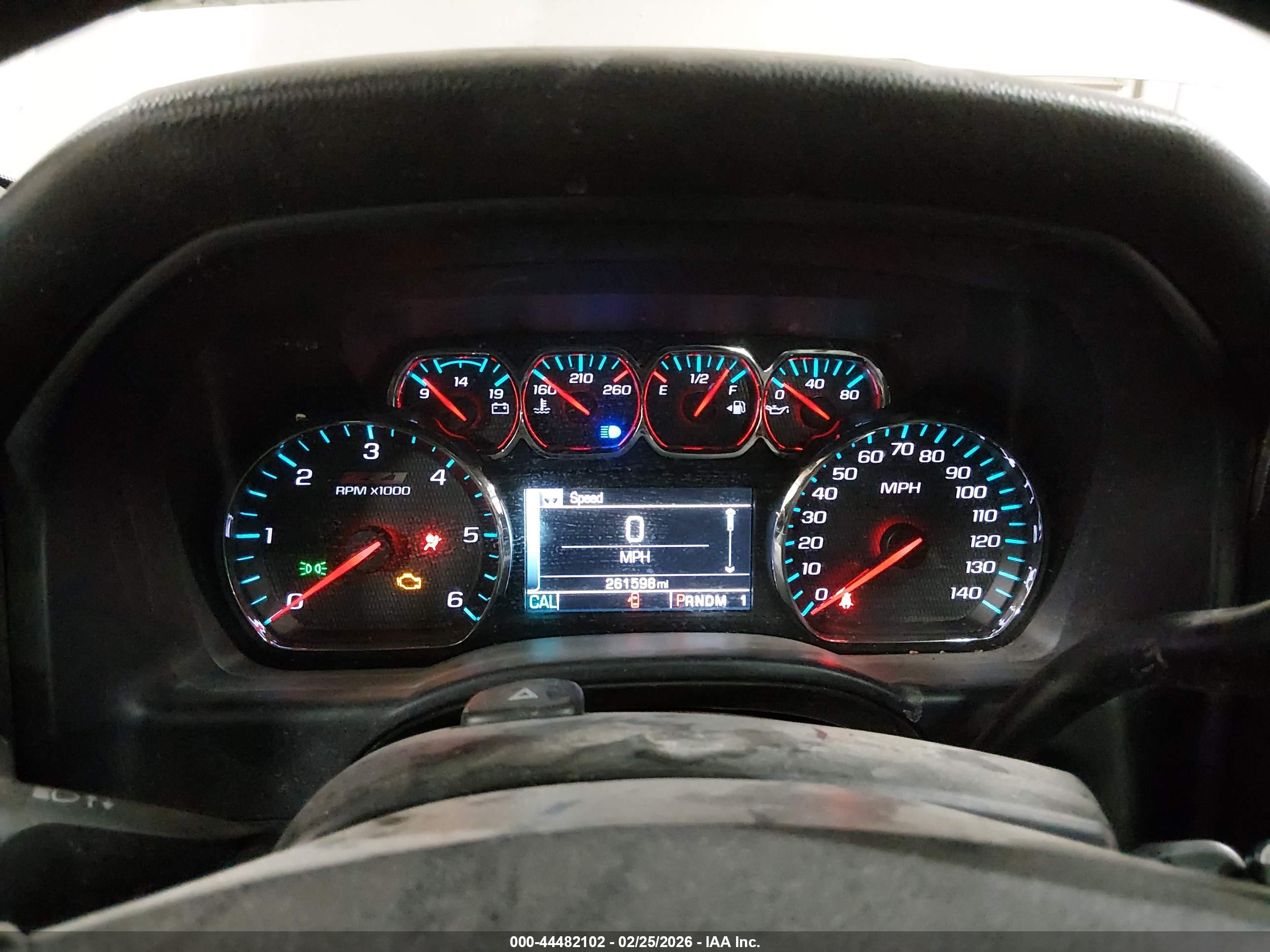 CHEVROLET SILVERADO image 7