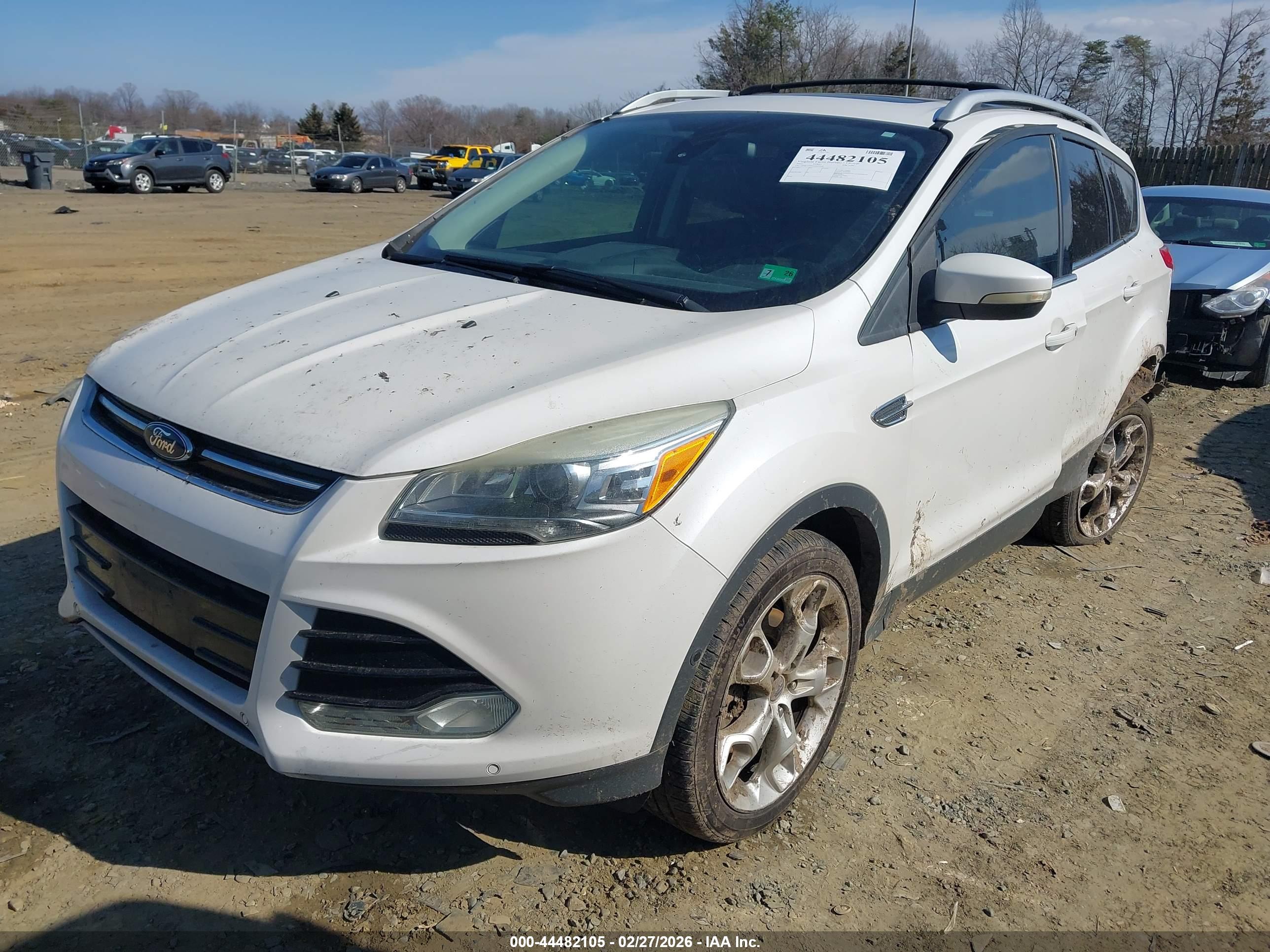 FORD ESCAPE image 2