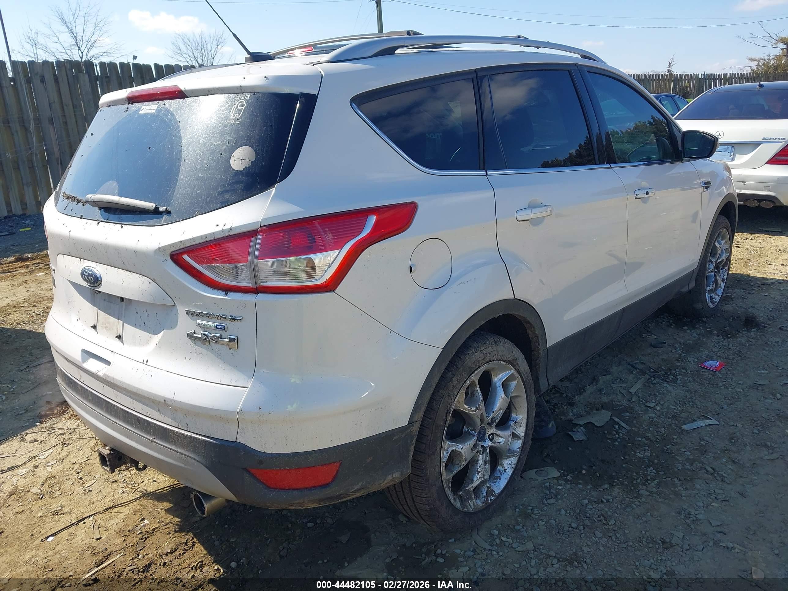 FORD ESCAPE image 4