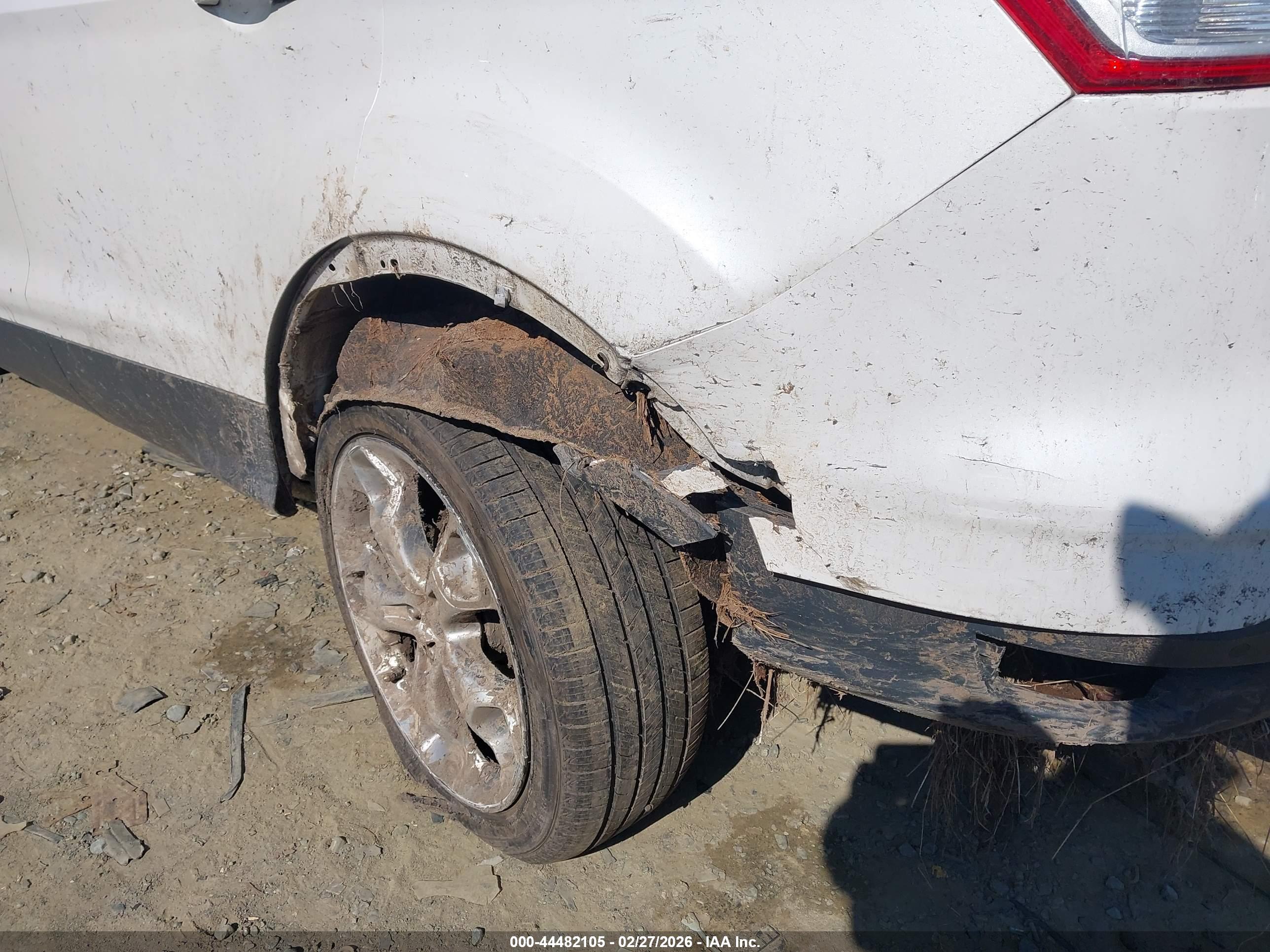 FORD ESCAPE image 6