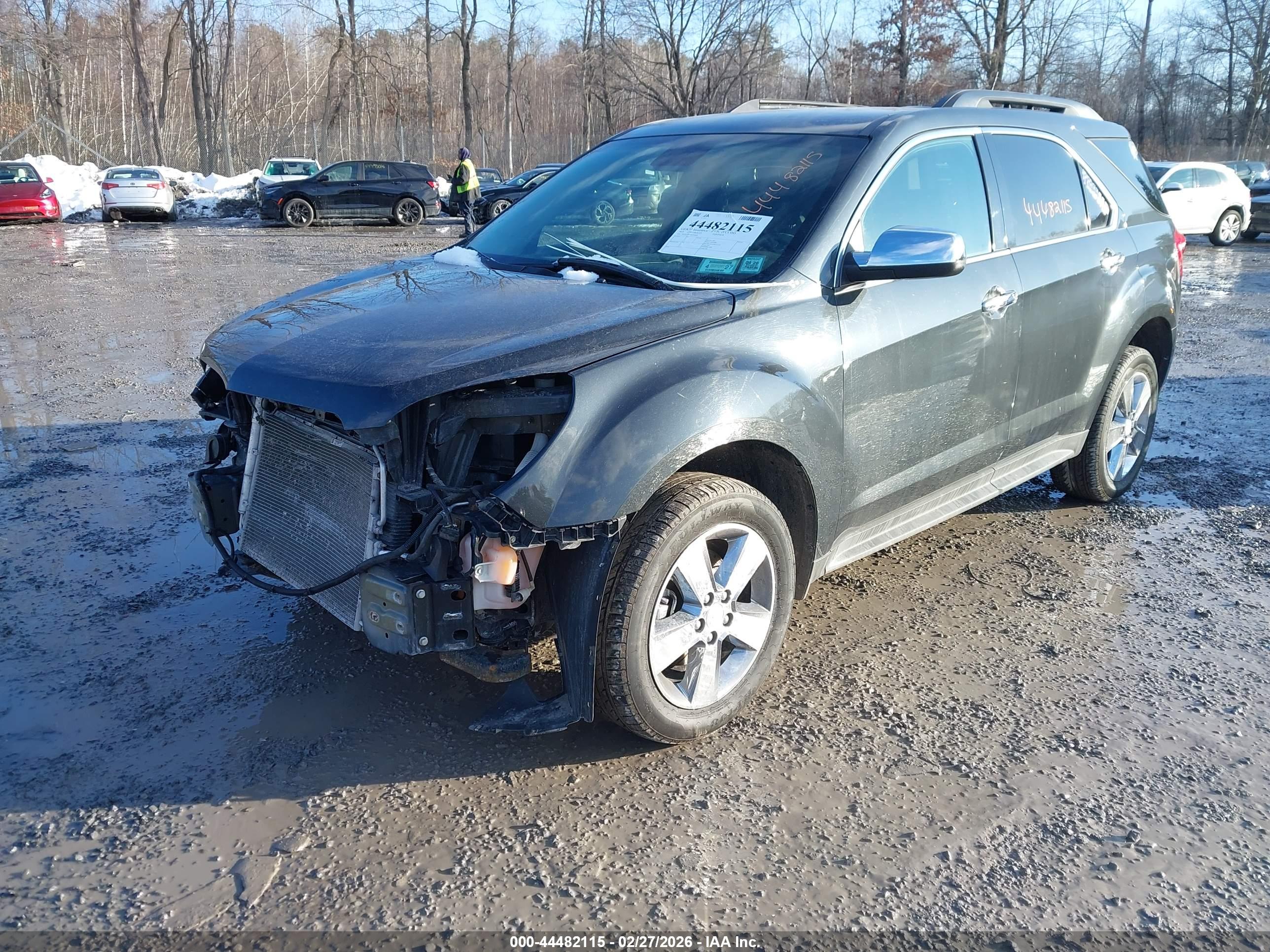 CHEVROLET EQUINOX image 2