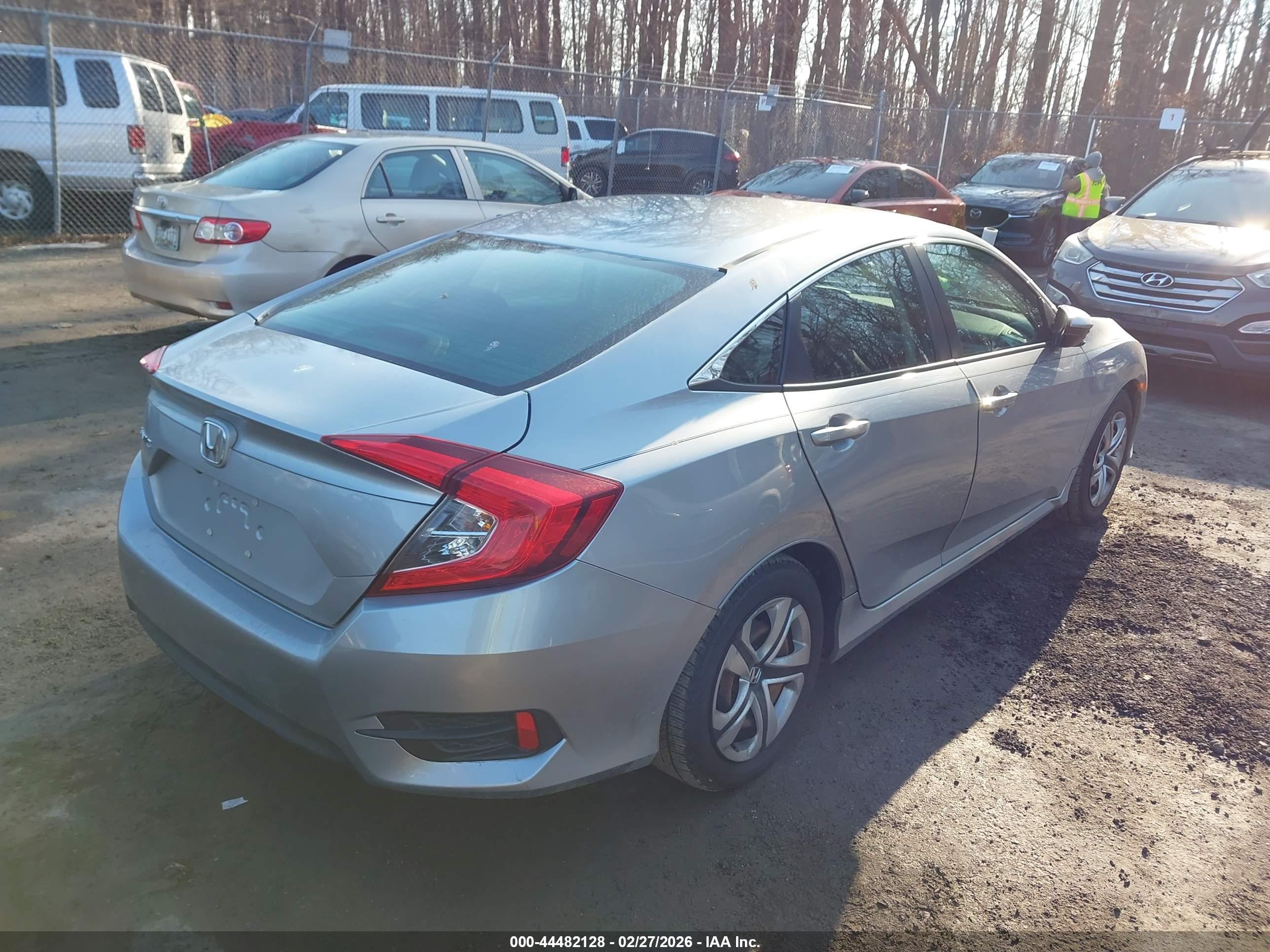 HONDA CIVIC image 4