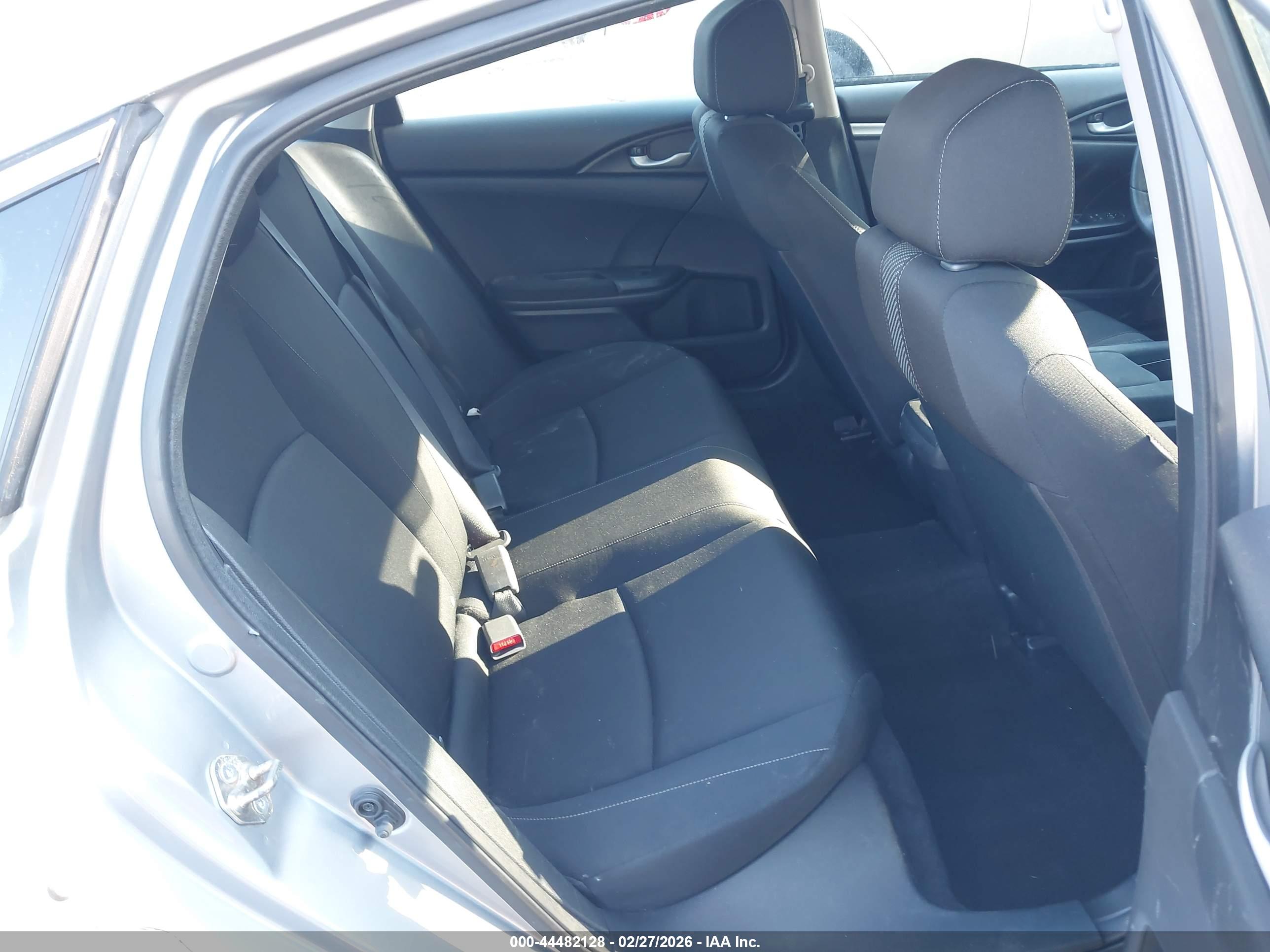 HONDA CIVIC image 8