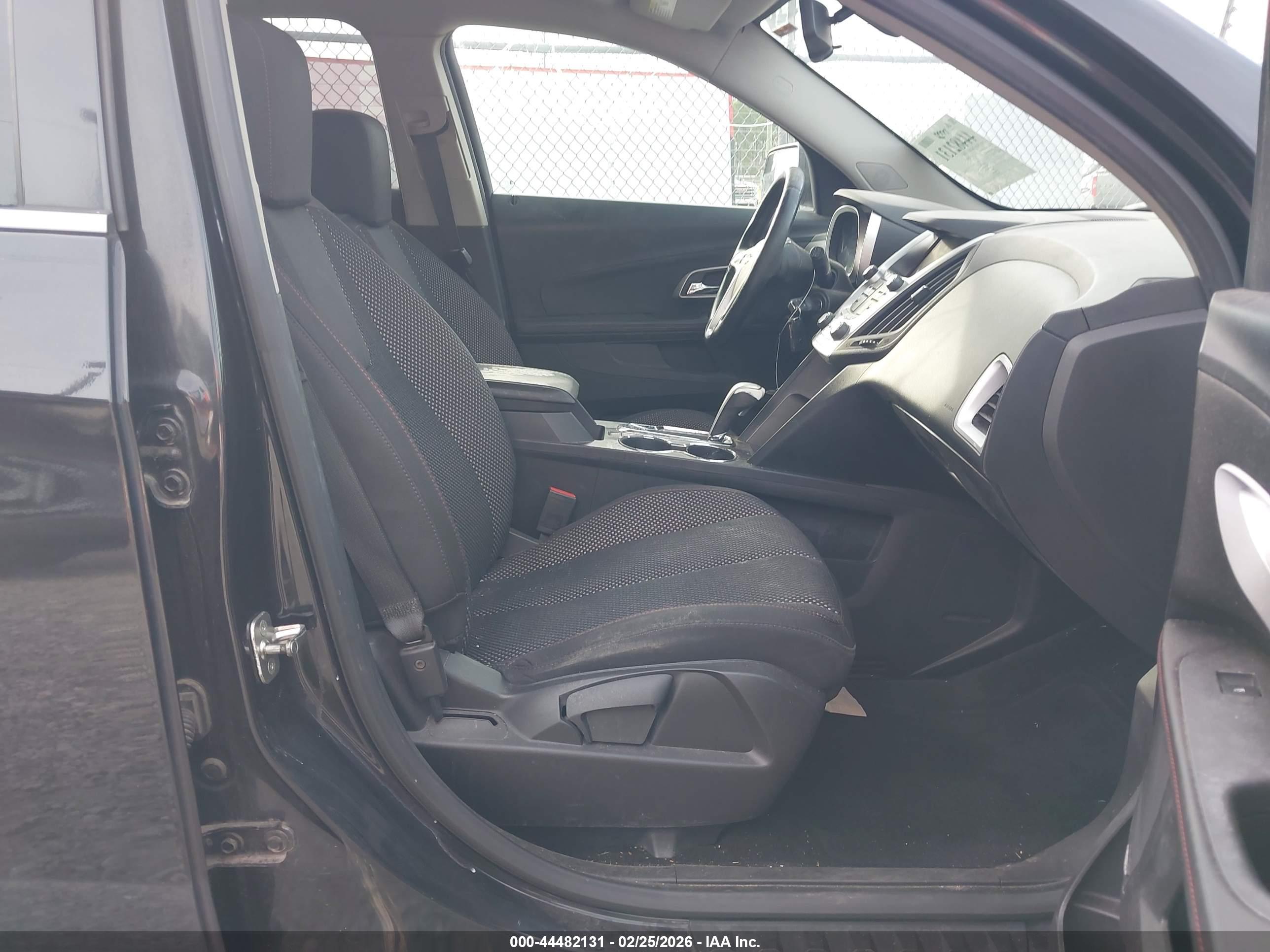 CHEVROLET EQUINOX image 5
