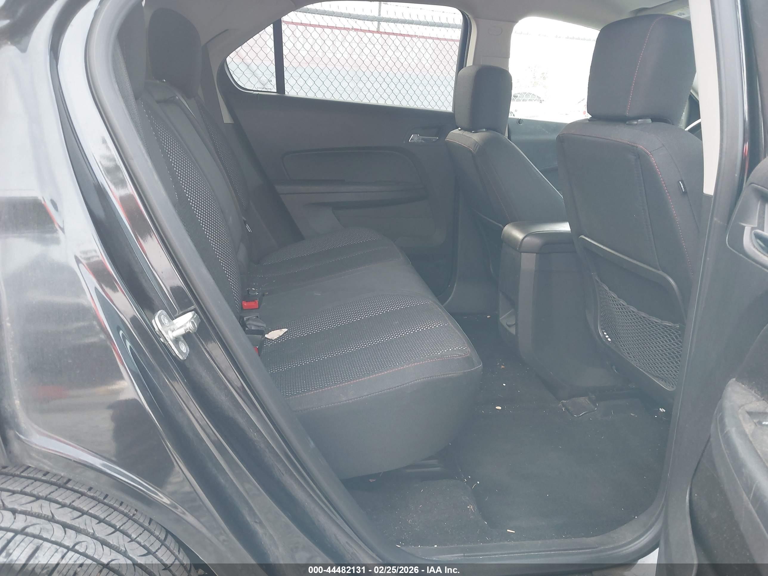 CHEVROLET EQUINOX image 8
