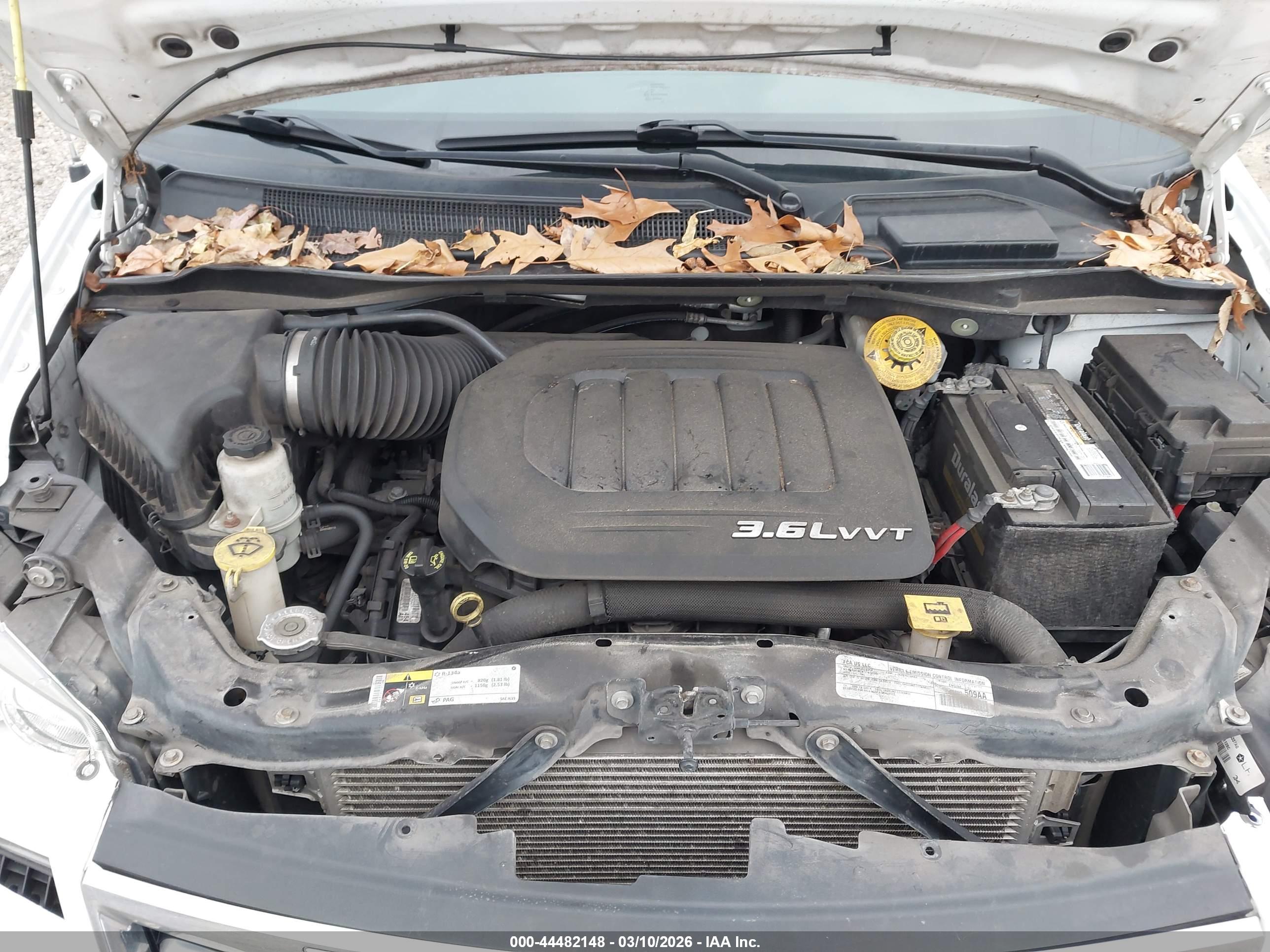 CHRYSLER TOWN image 10