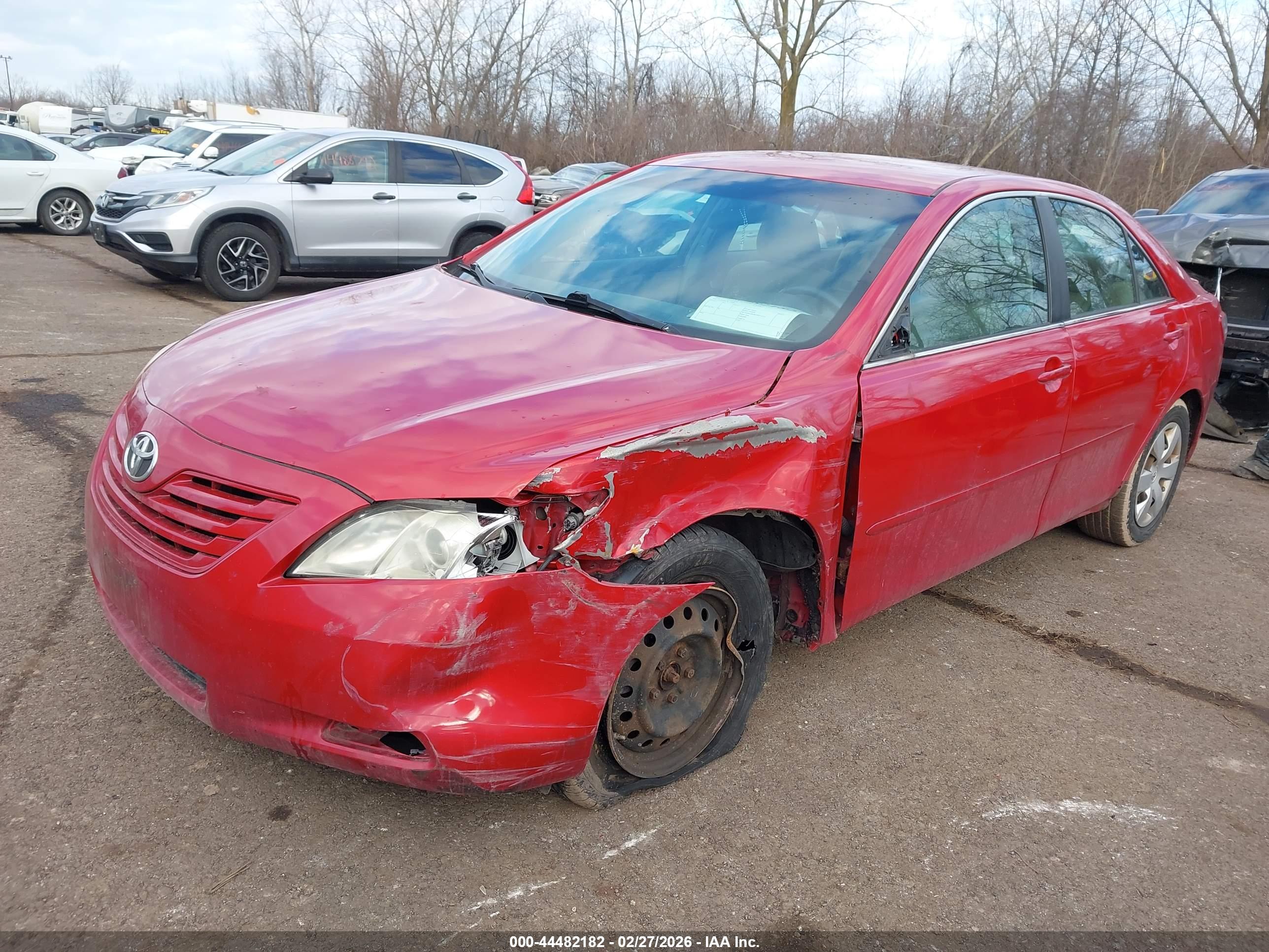 TOYOTA CAMRY image 2