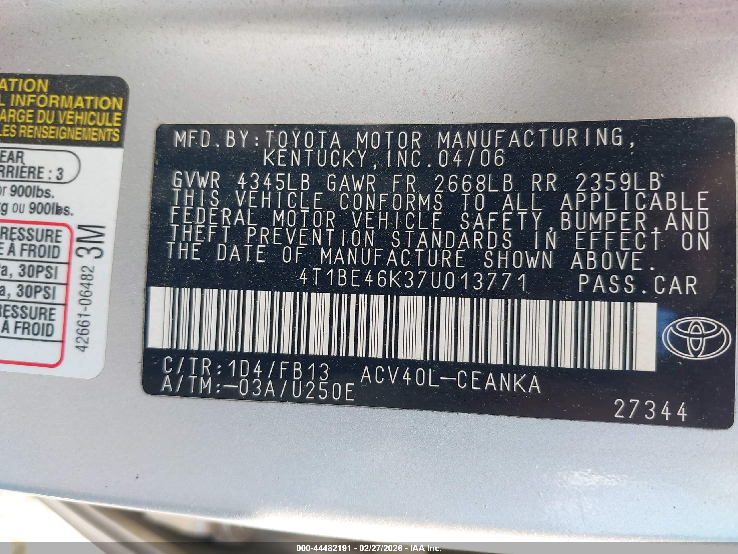 TOYOTA CAMRY image 9