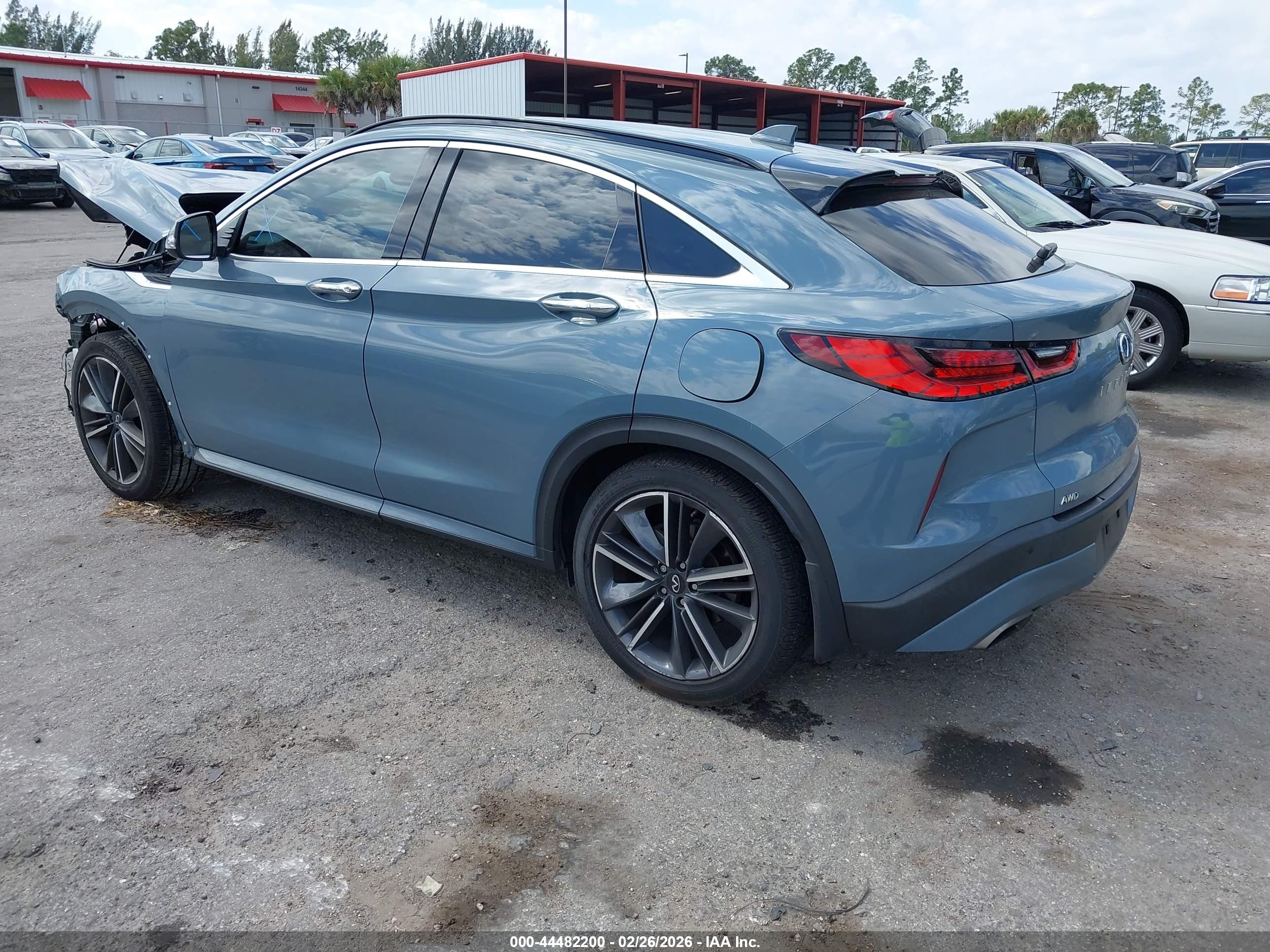 INFINITI QX55 image 3