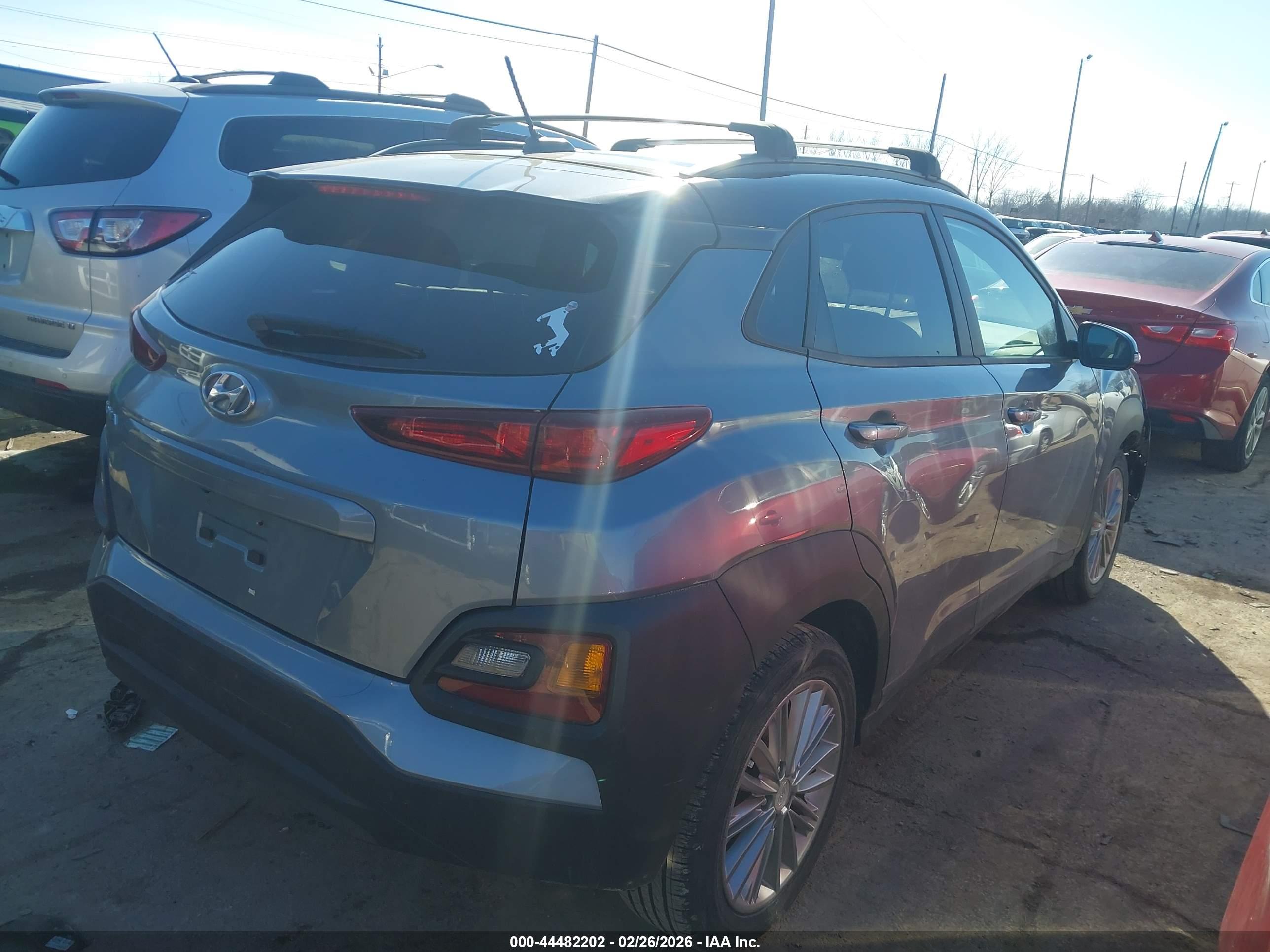 HYUNDAI KONA image 4