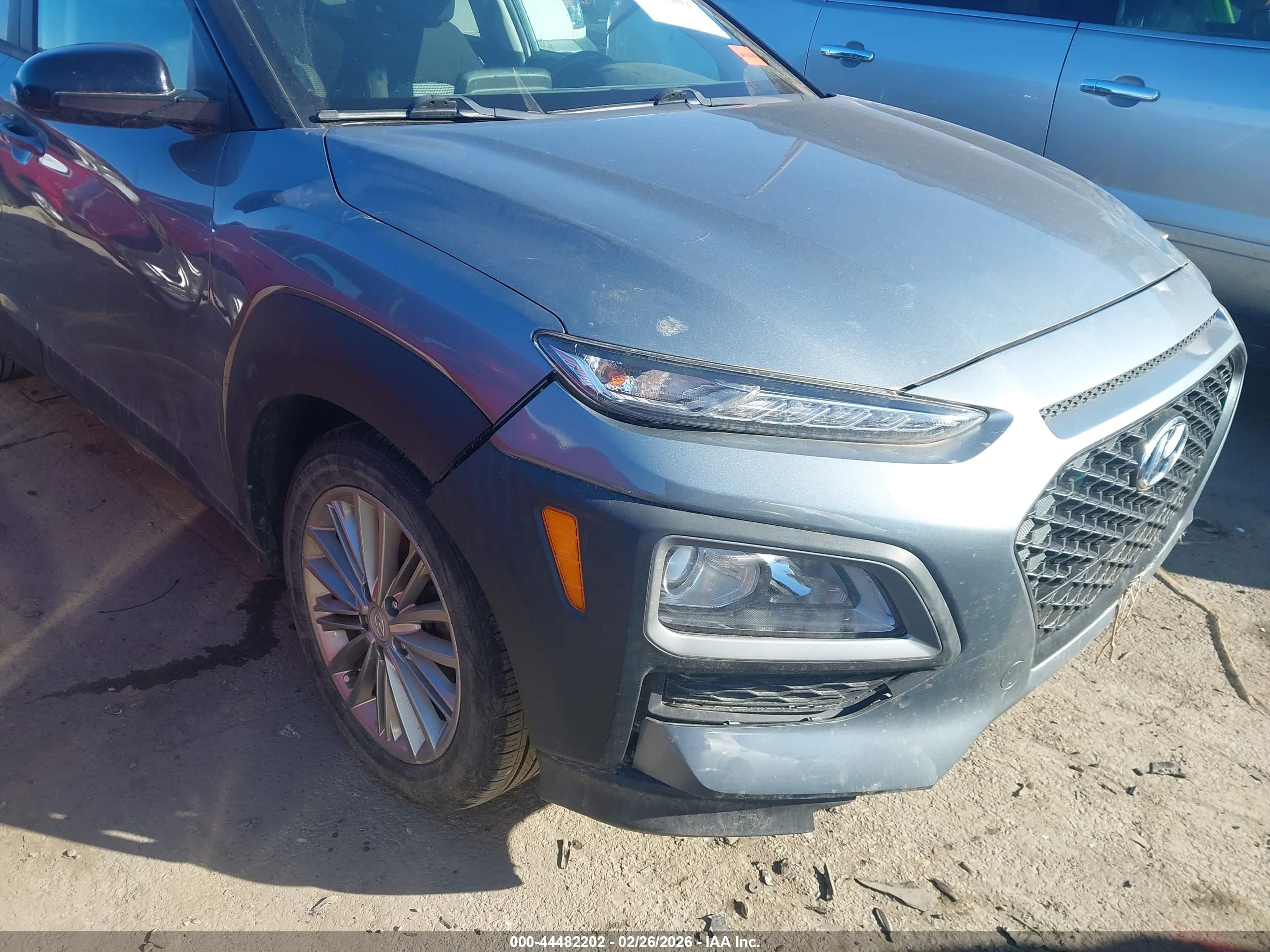 HYUNDAI KONA image 6