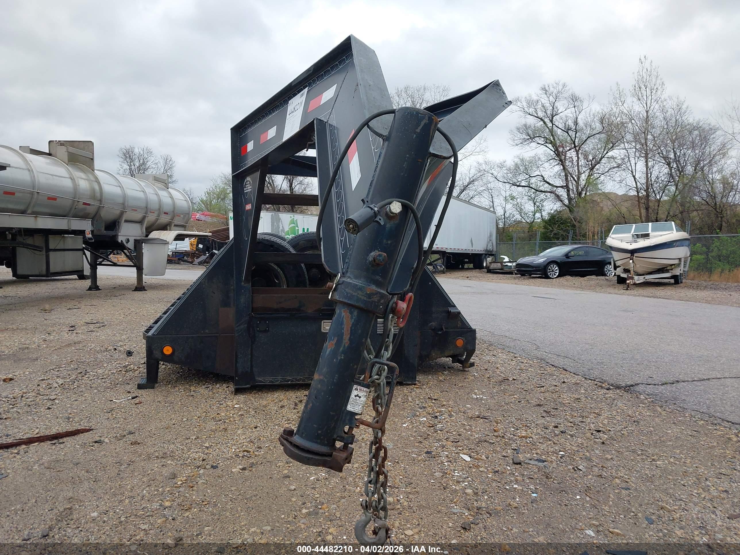 LOAD TRAIL image 10