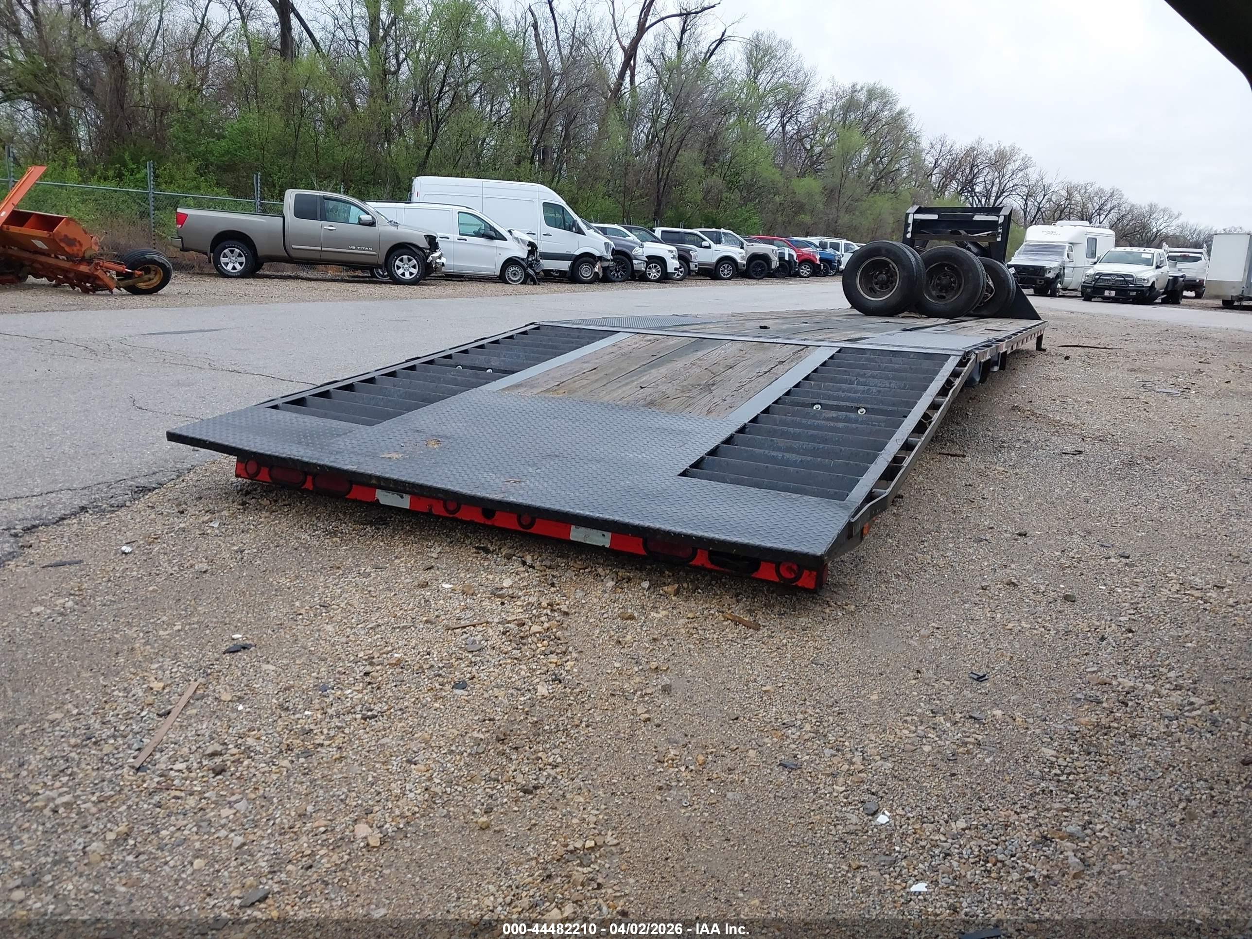 LOAD TRAIL image 4