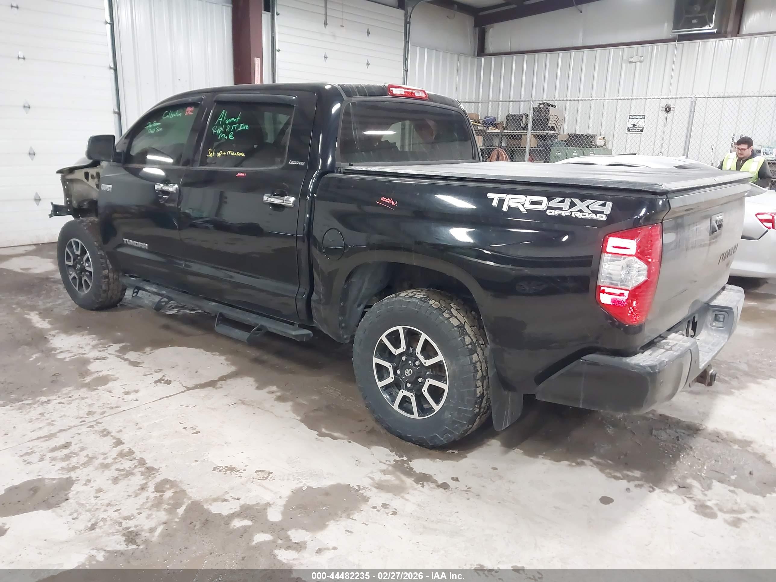 TOYOTA TUNDRA image 3