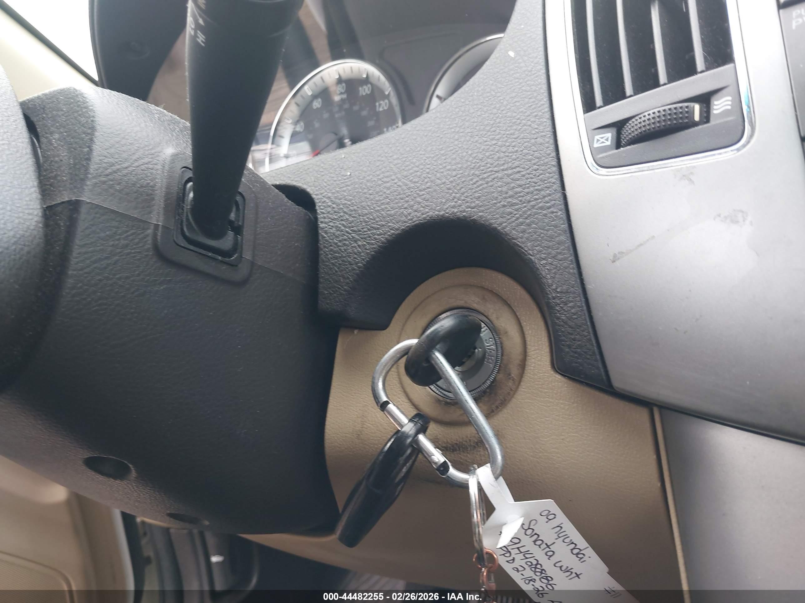 HYUNDAI SONATA image 11