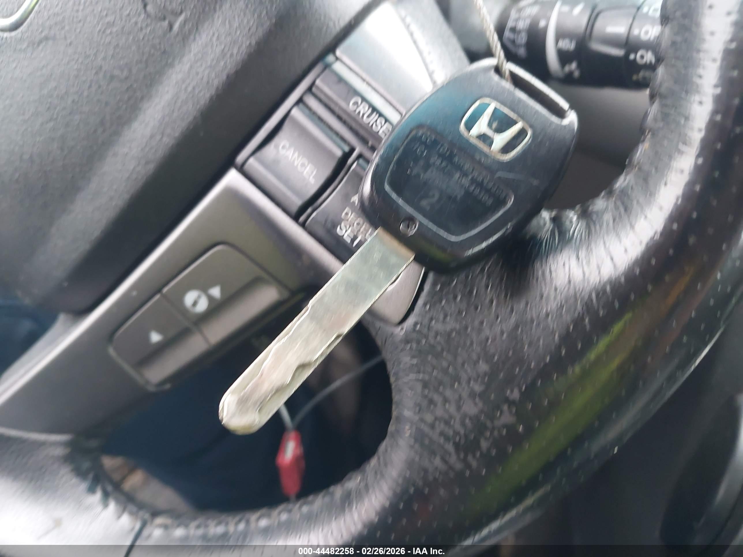 HONDA PILOT image 11