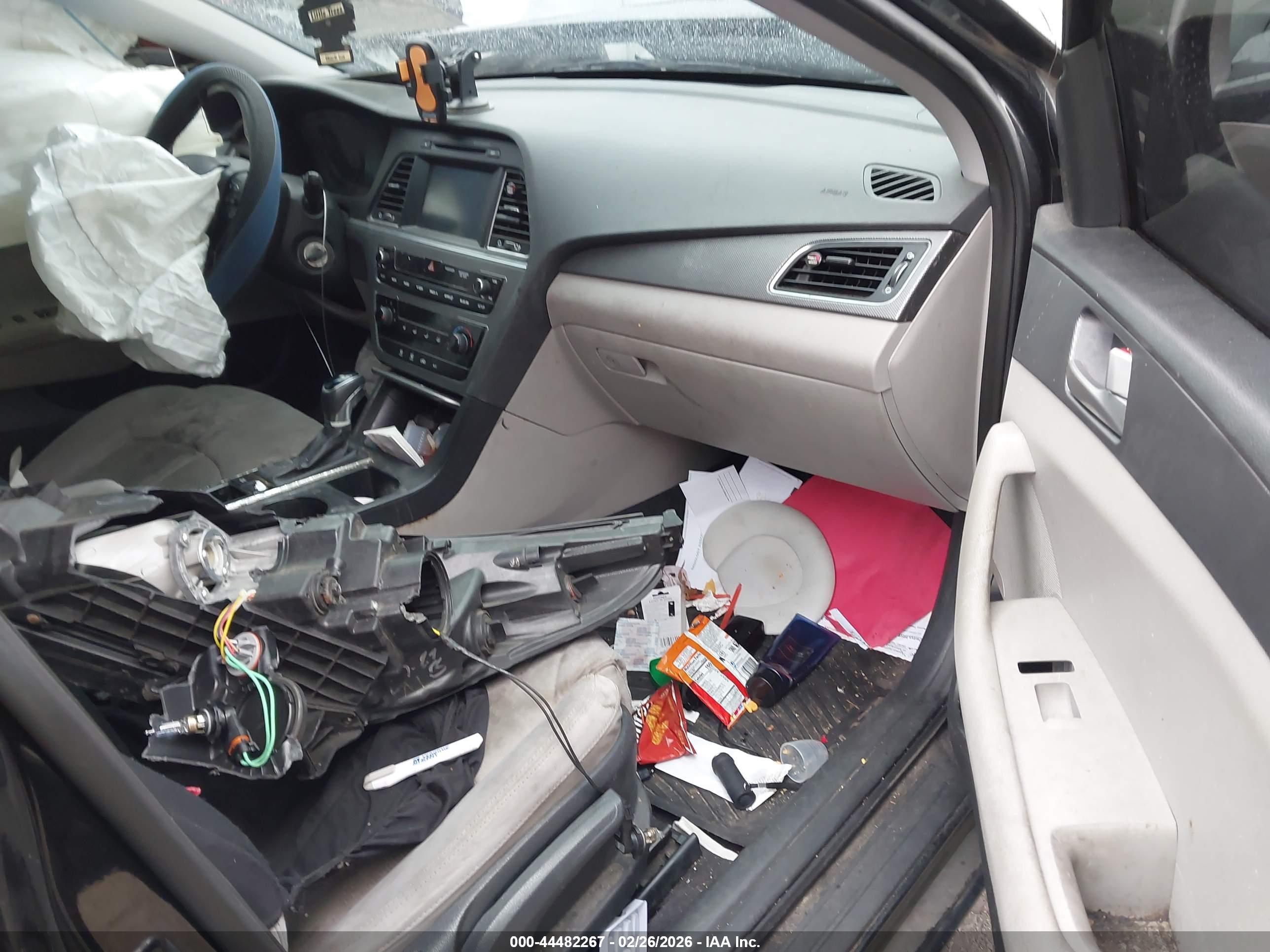 HYUNDAI SONATA image 5