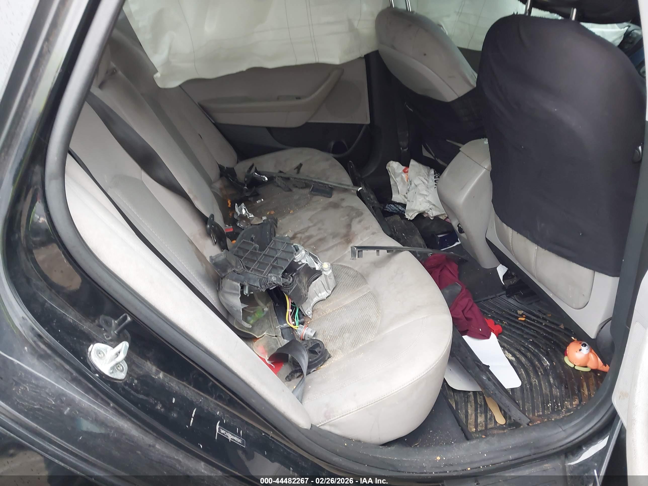 HYUNDAI SONATA image 8