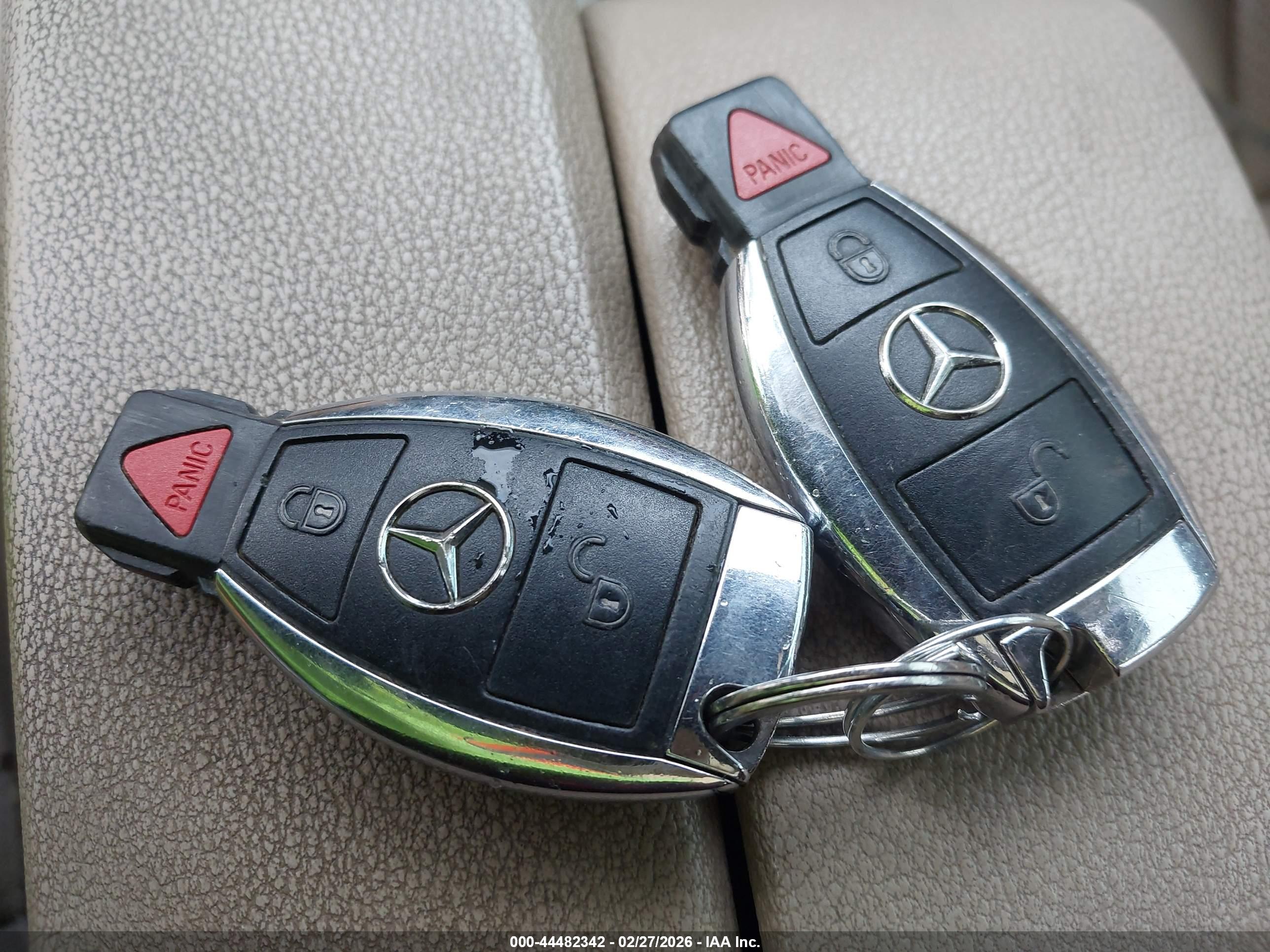 MERCEDES-BENZ GLK image 11