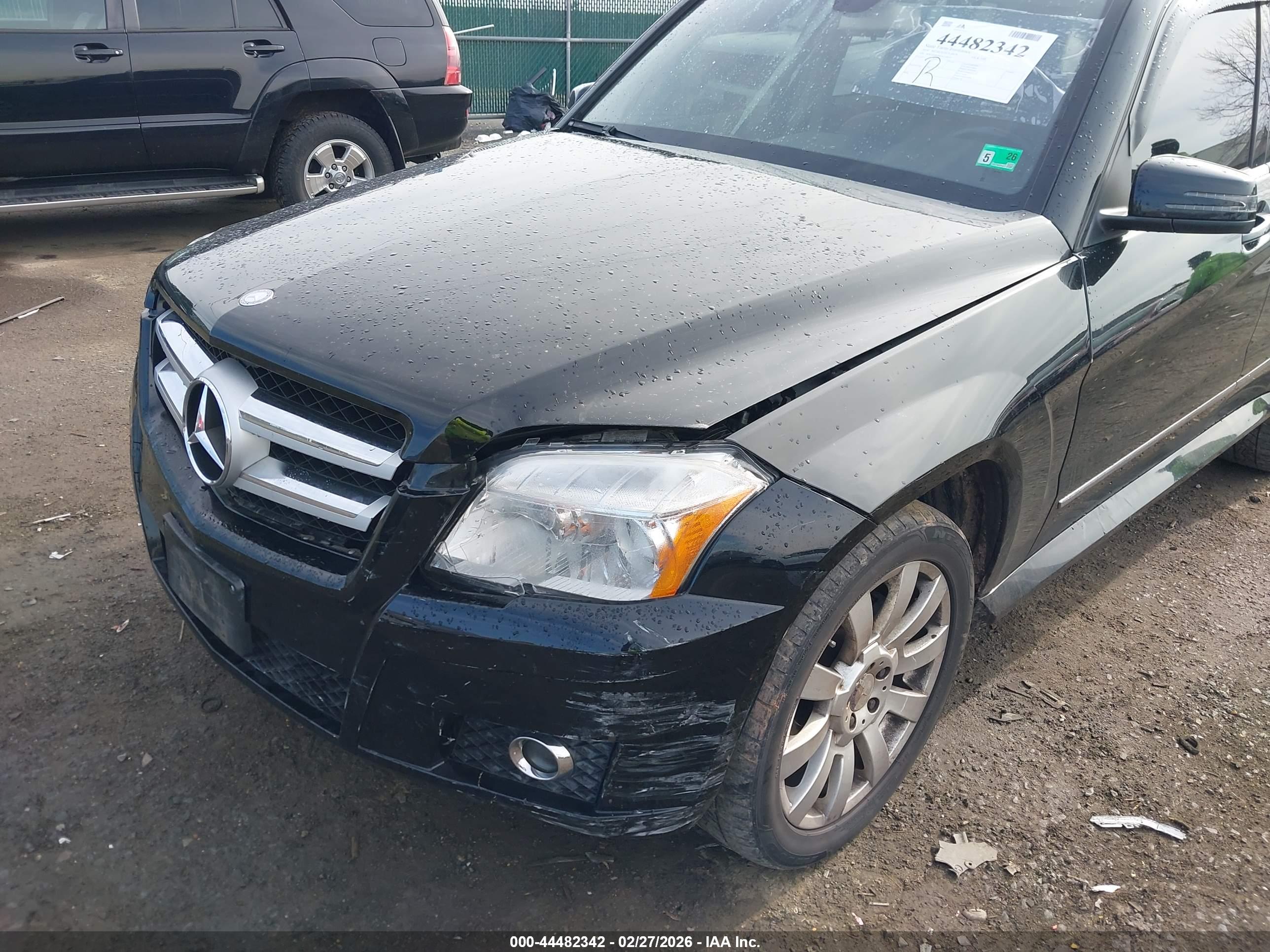 MERCEDES-BENZ GLK image 6