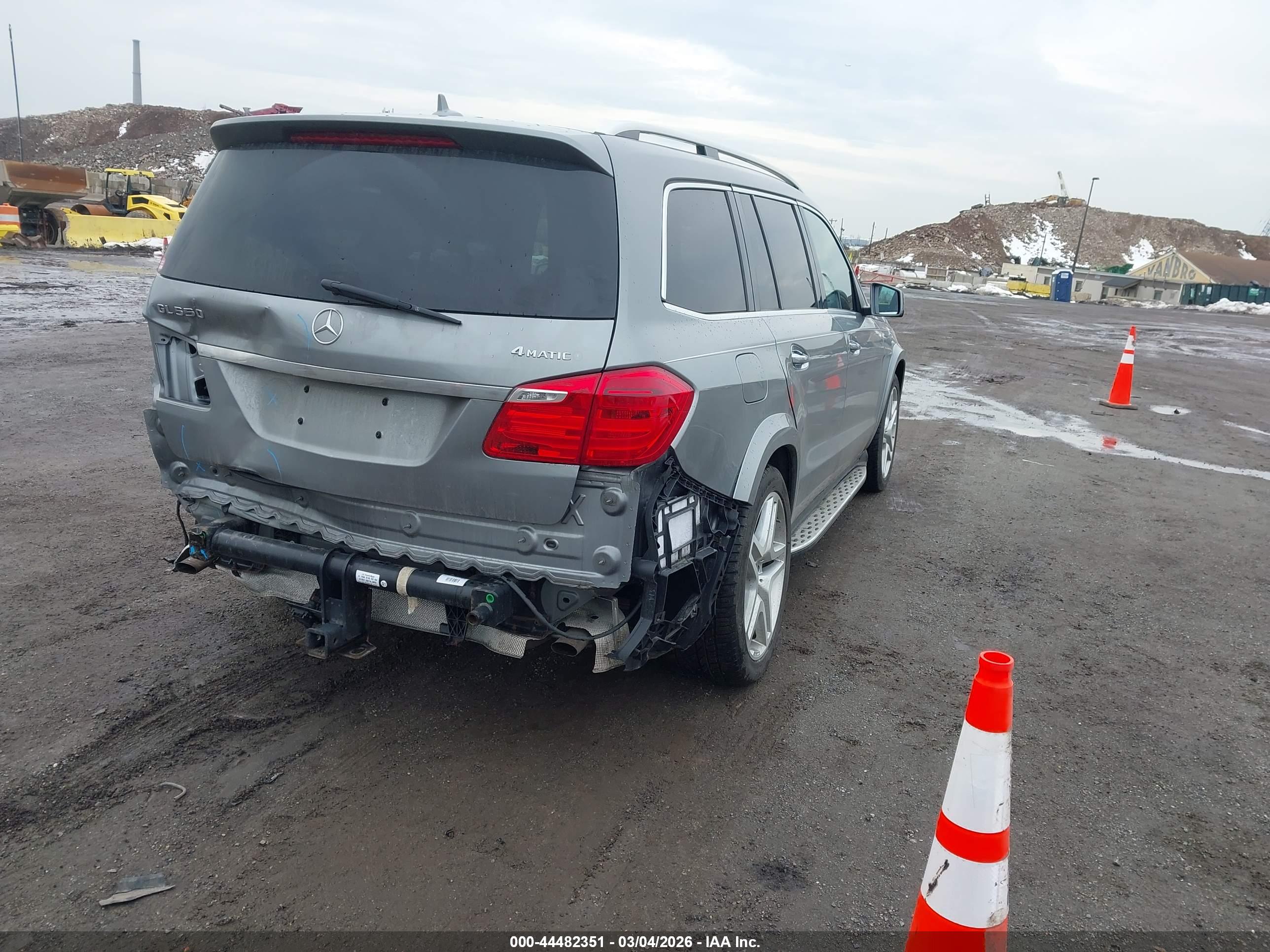 MERCEDES-BENZ GL image 4