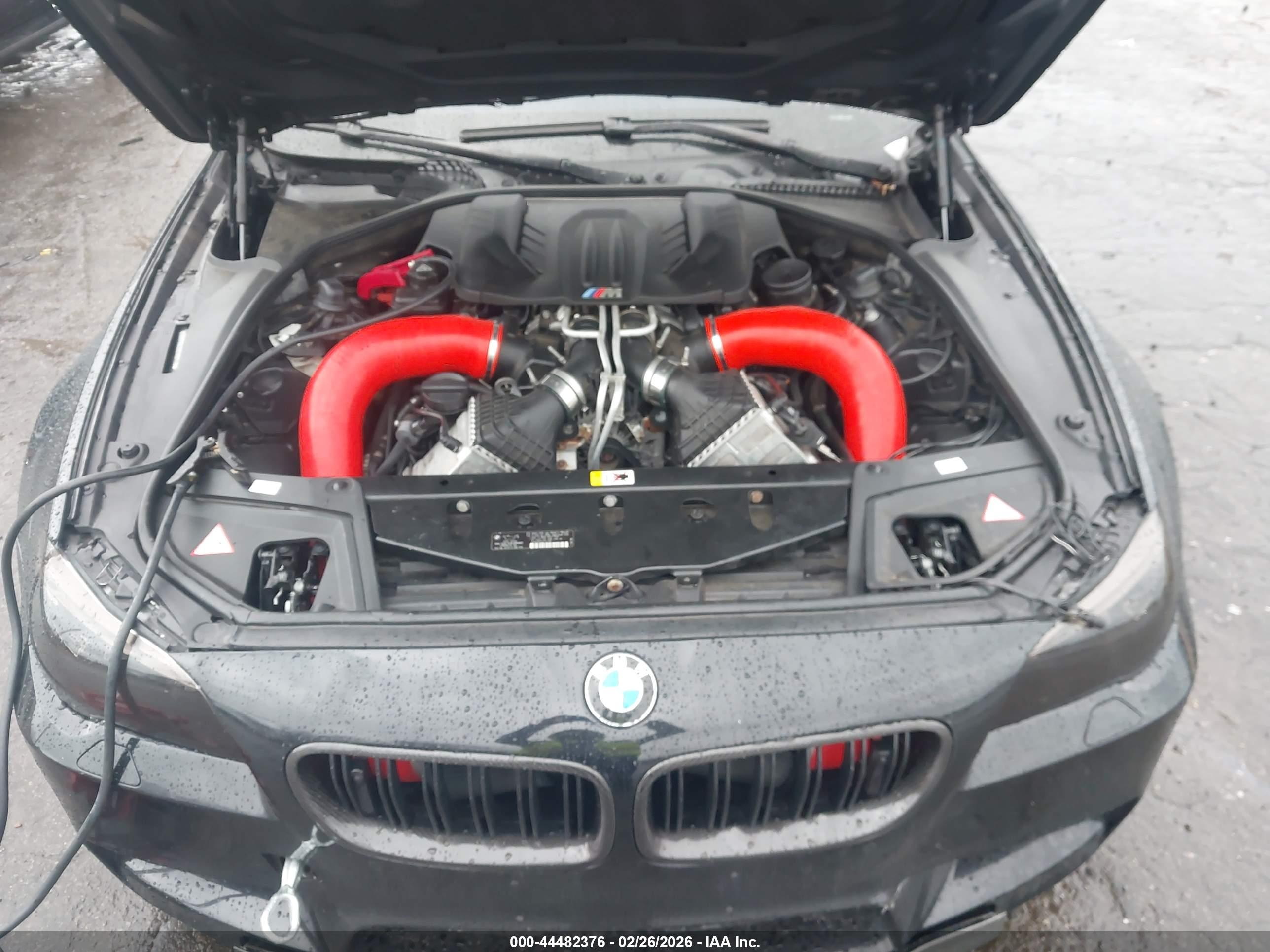 BMW M5 image 10