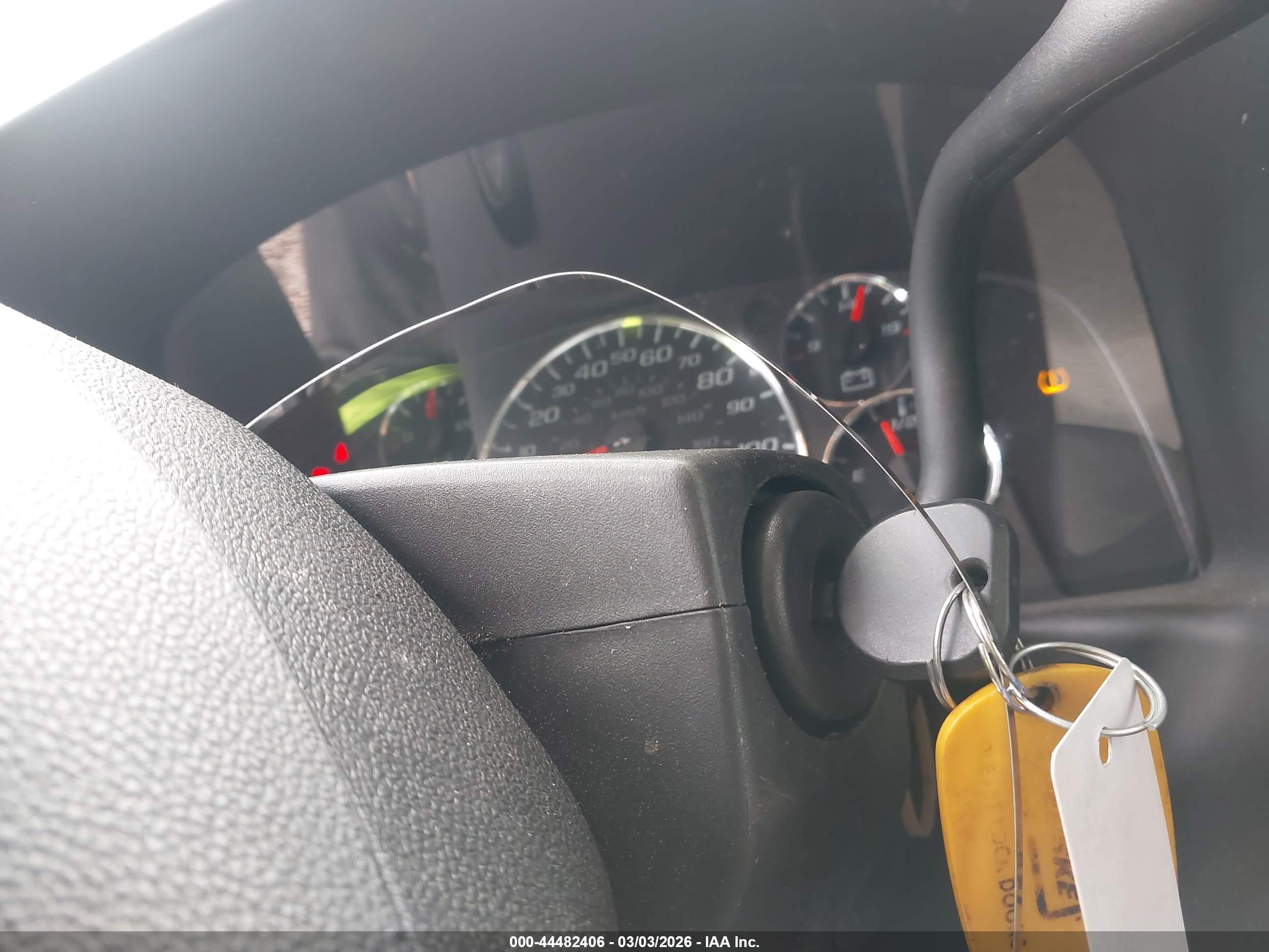 CHEVROLET EXPRESS image 11