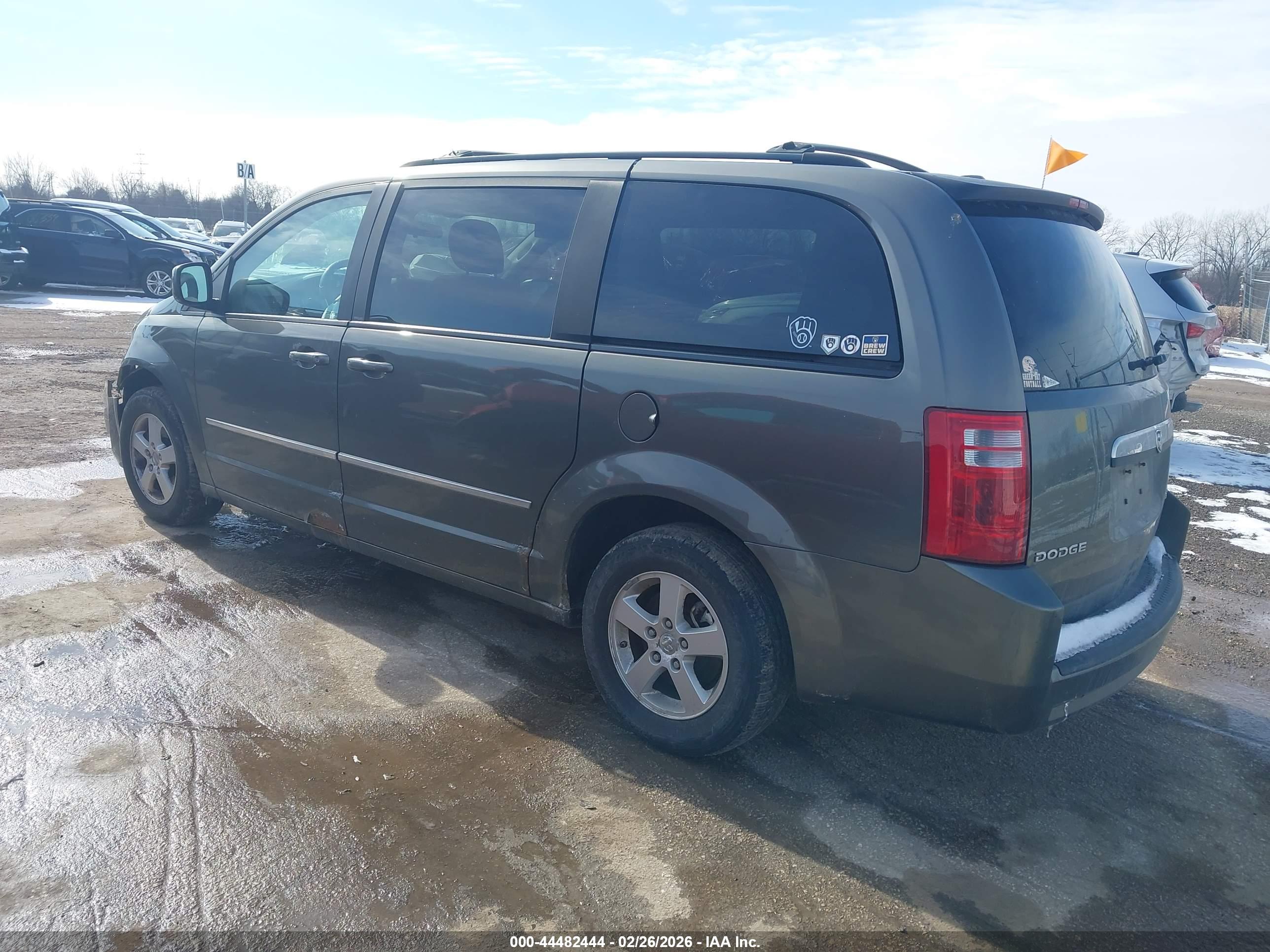 DODGE GRAND image 3