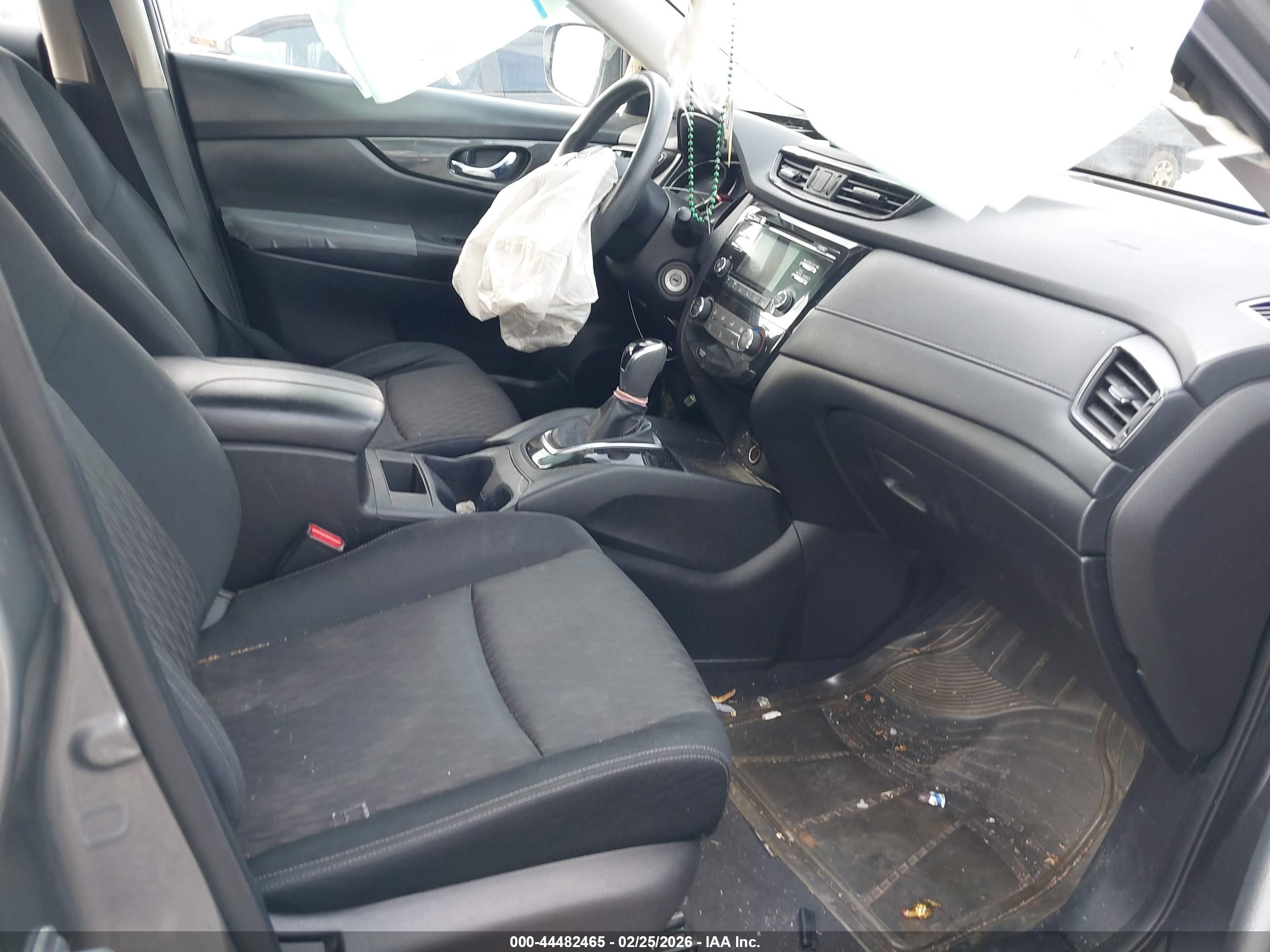 NISSAN ROGUE image 5