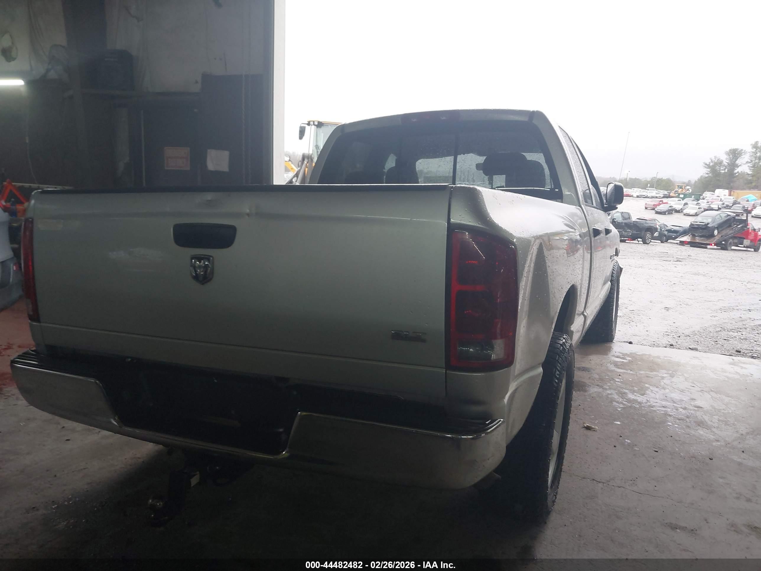 DODGE RAM image 4