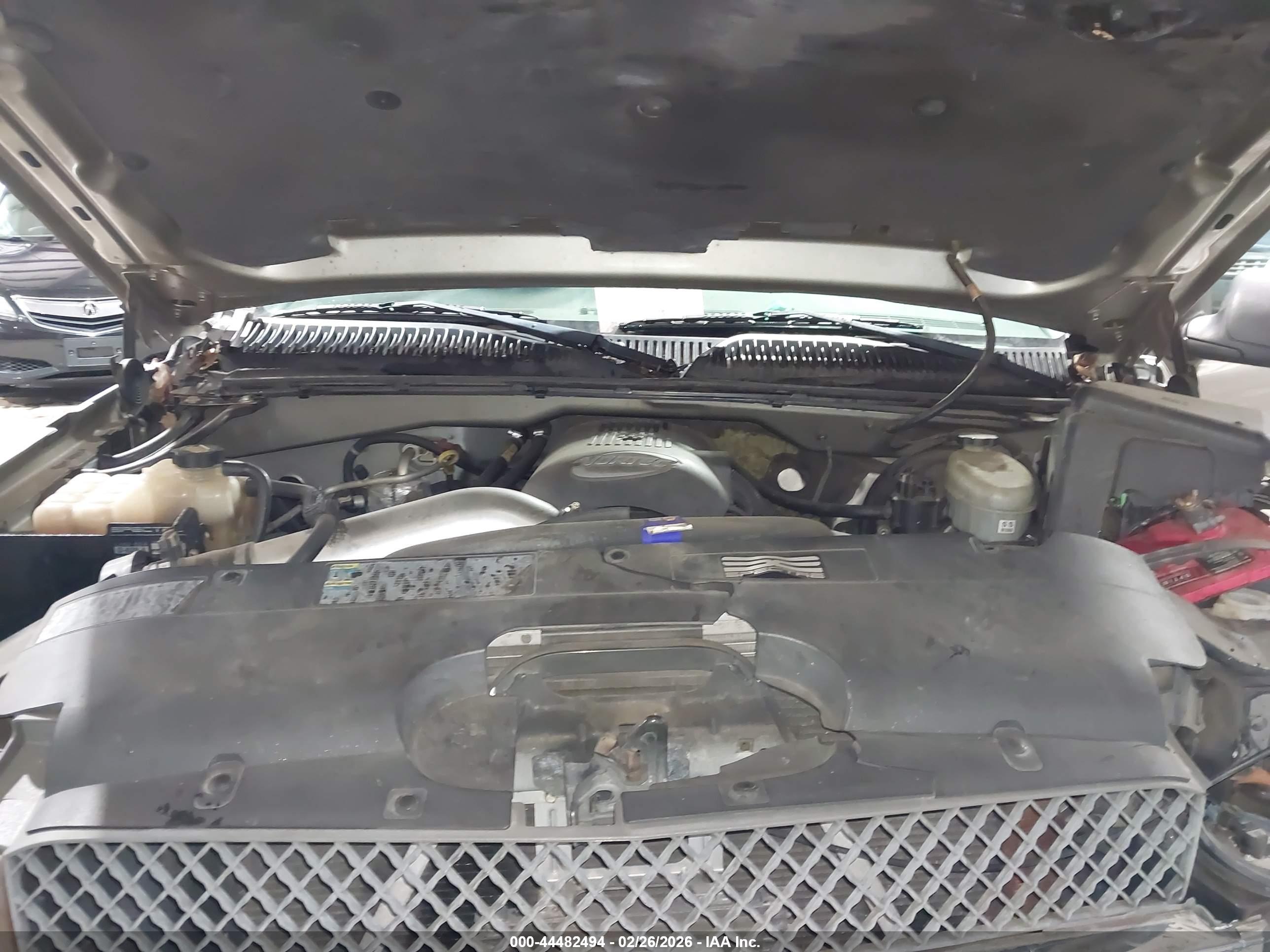 CHEVROLET SILVERADO image 10