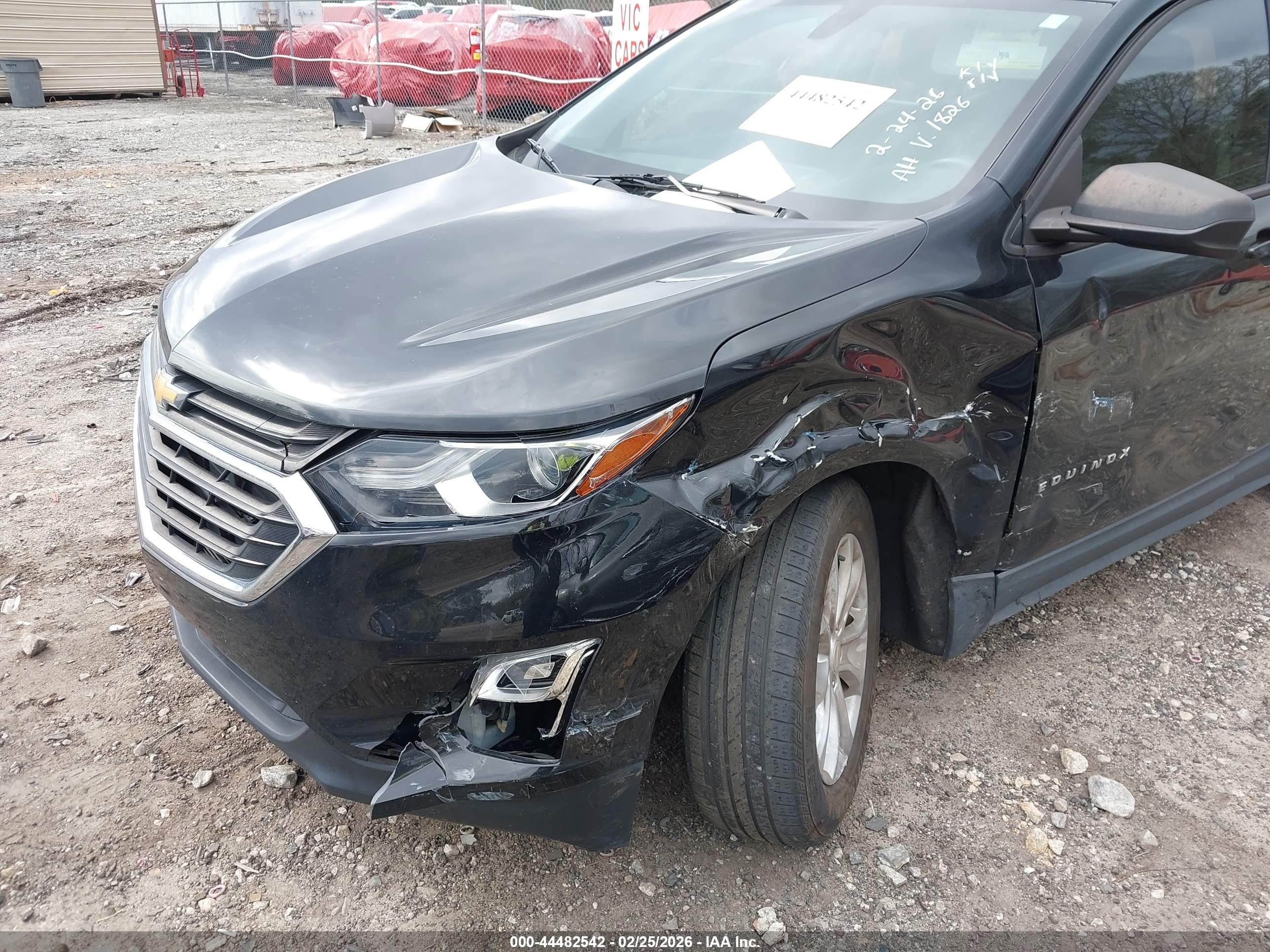 CHEVROLET EQUINOX image 6