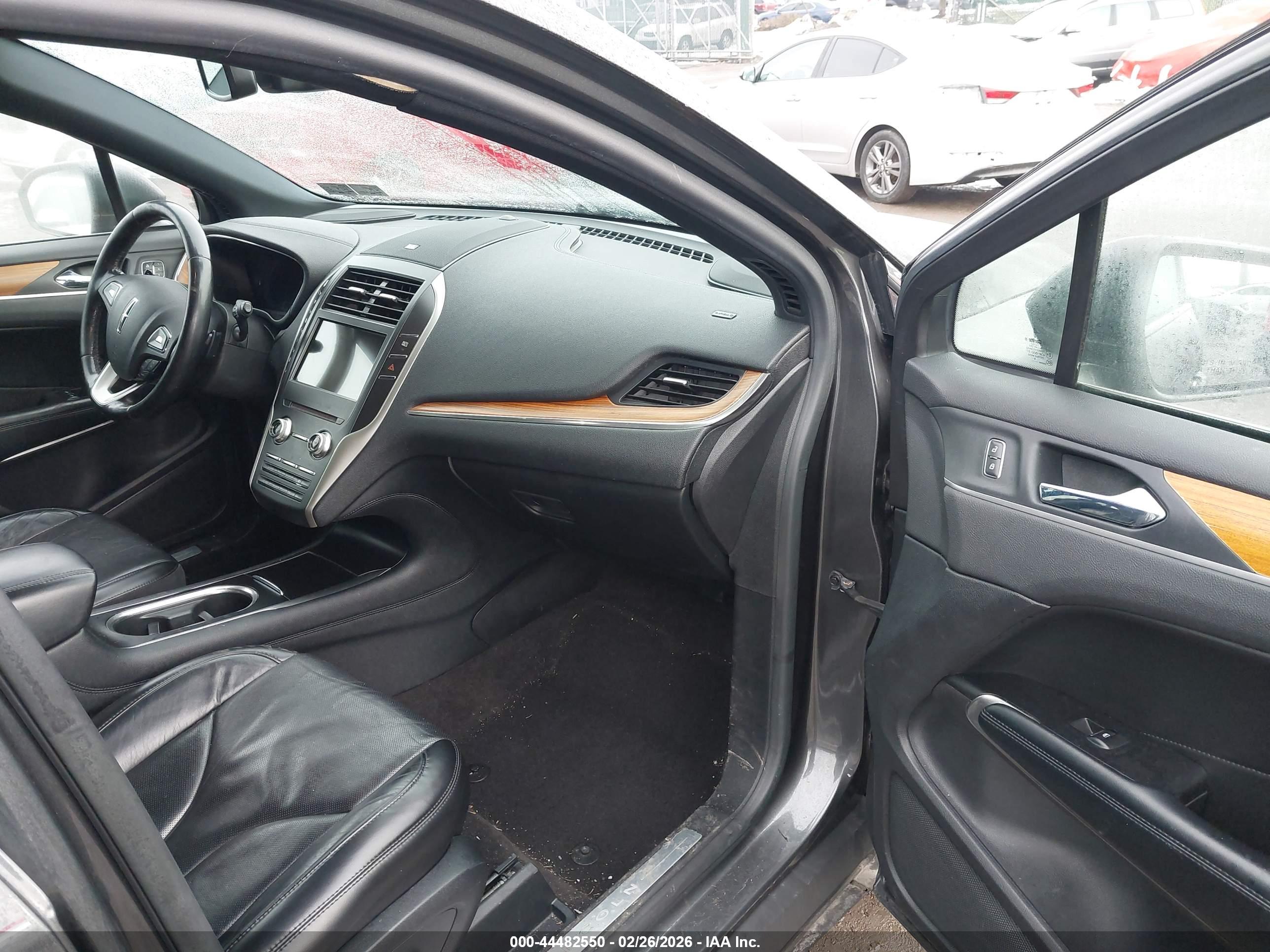 LINCOLN MKC image 5