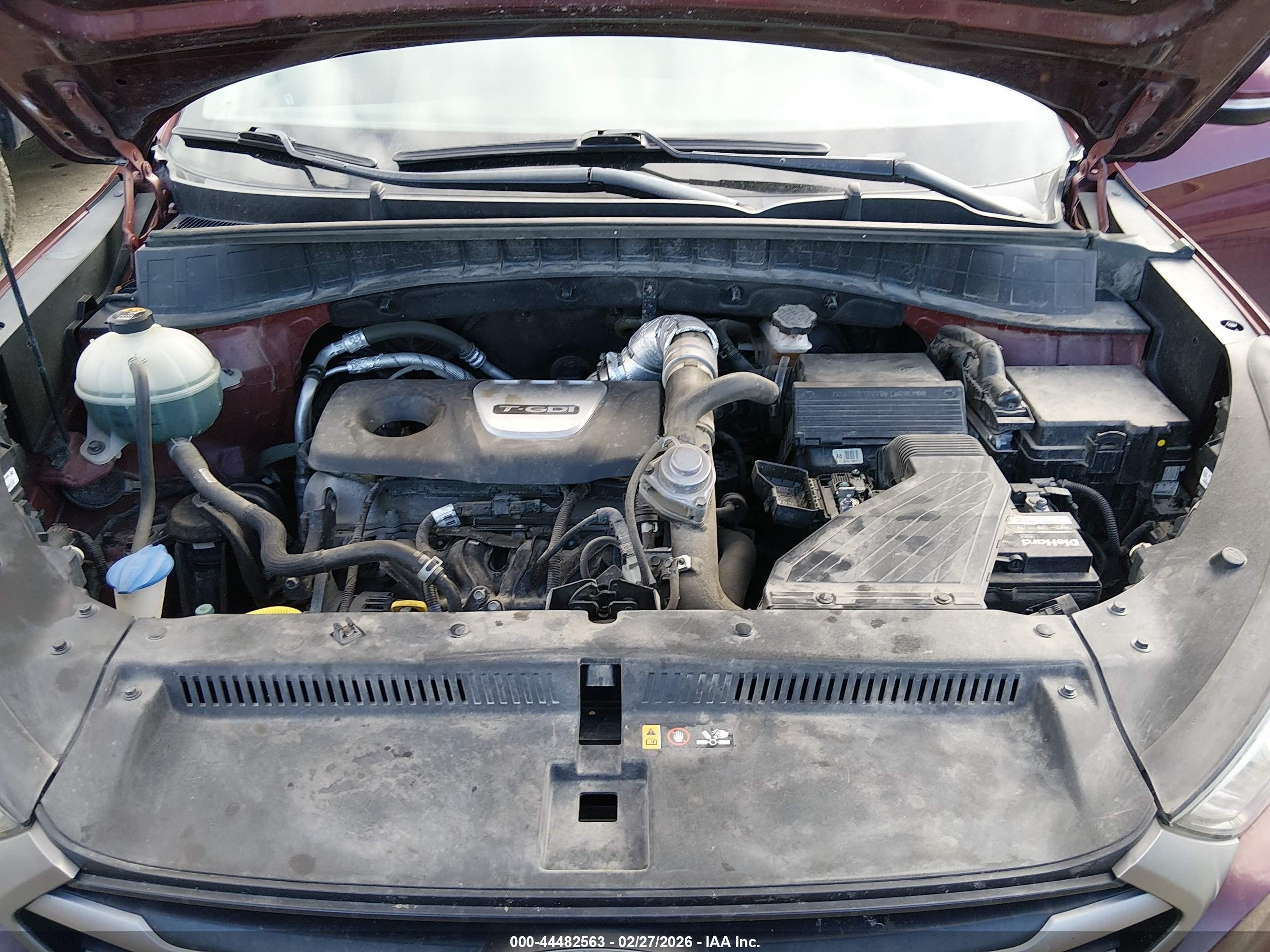 HYUNDAI TUCSON image 10