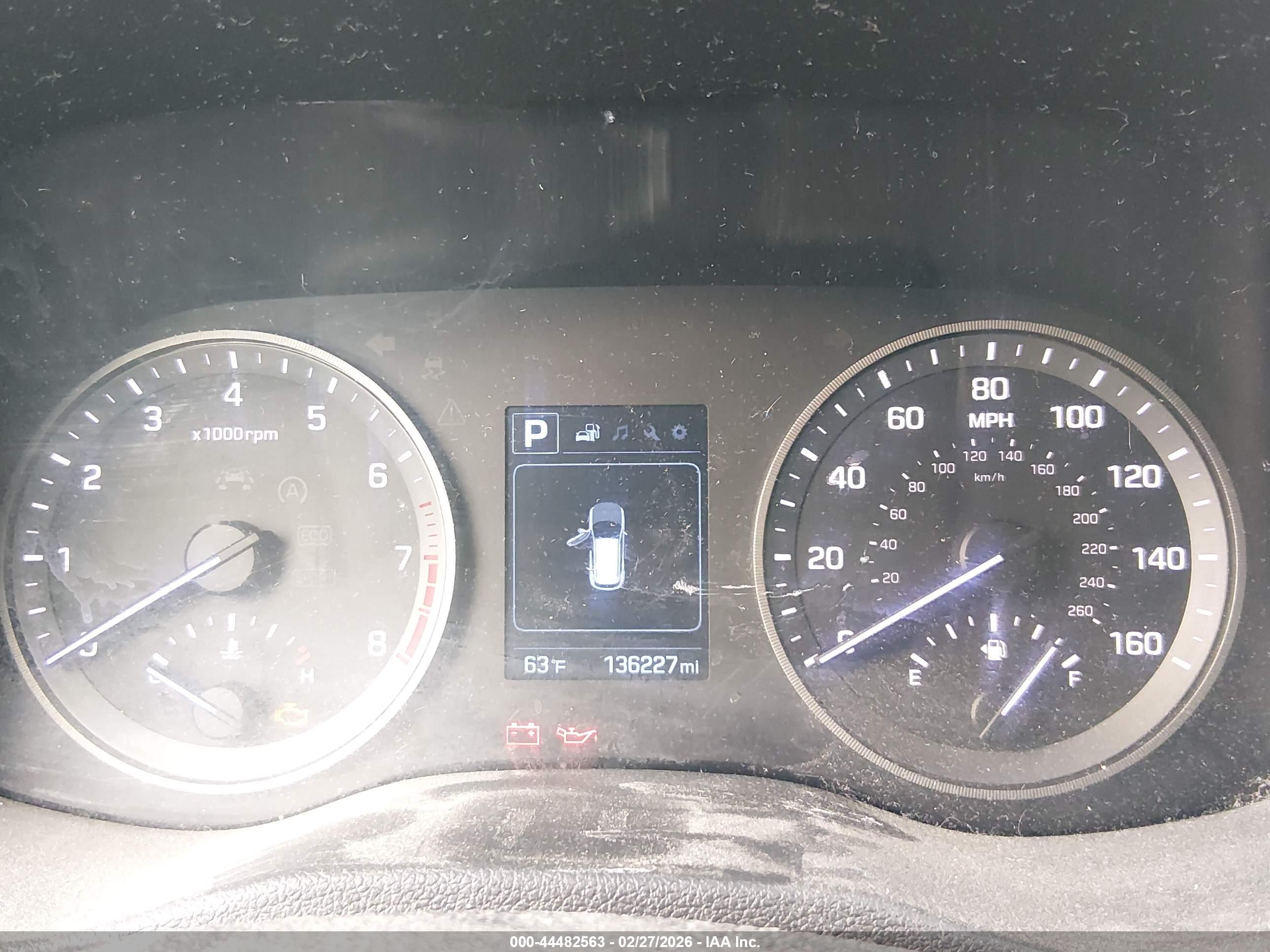 HYUNDAI TUCSON image 7