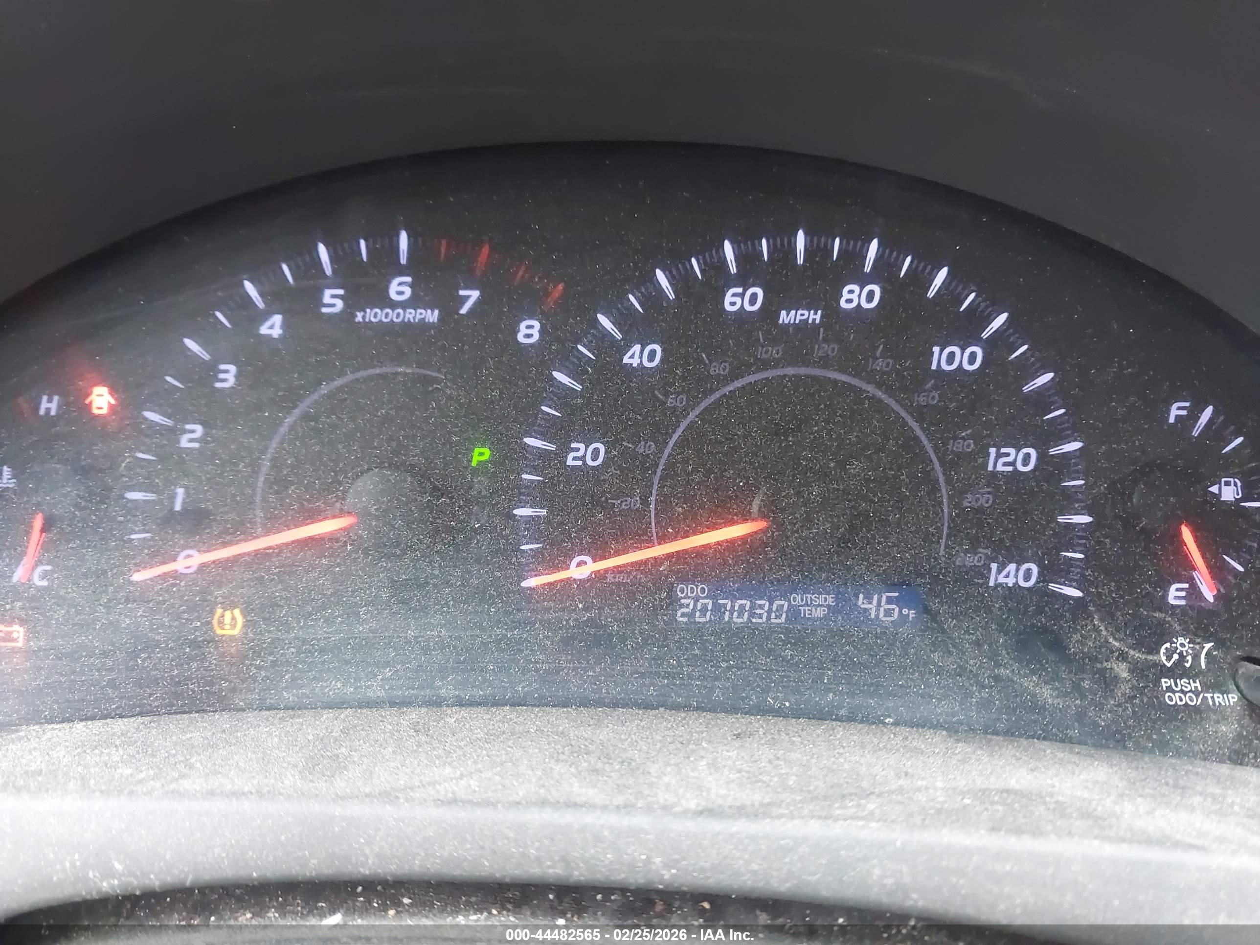 TOYOTA CAMRY image 7