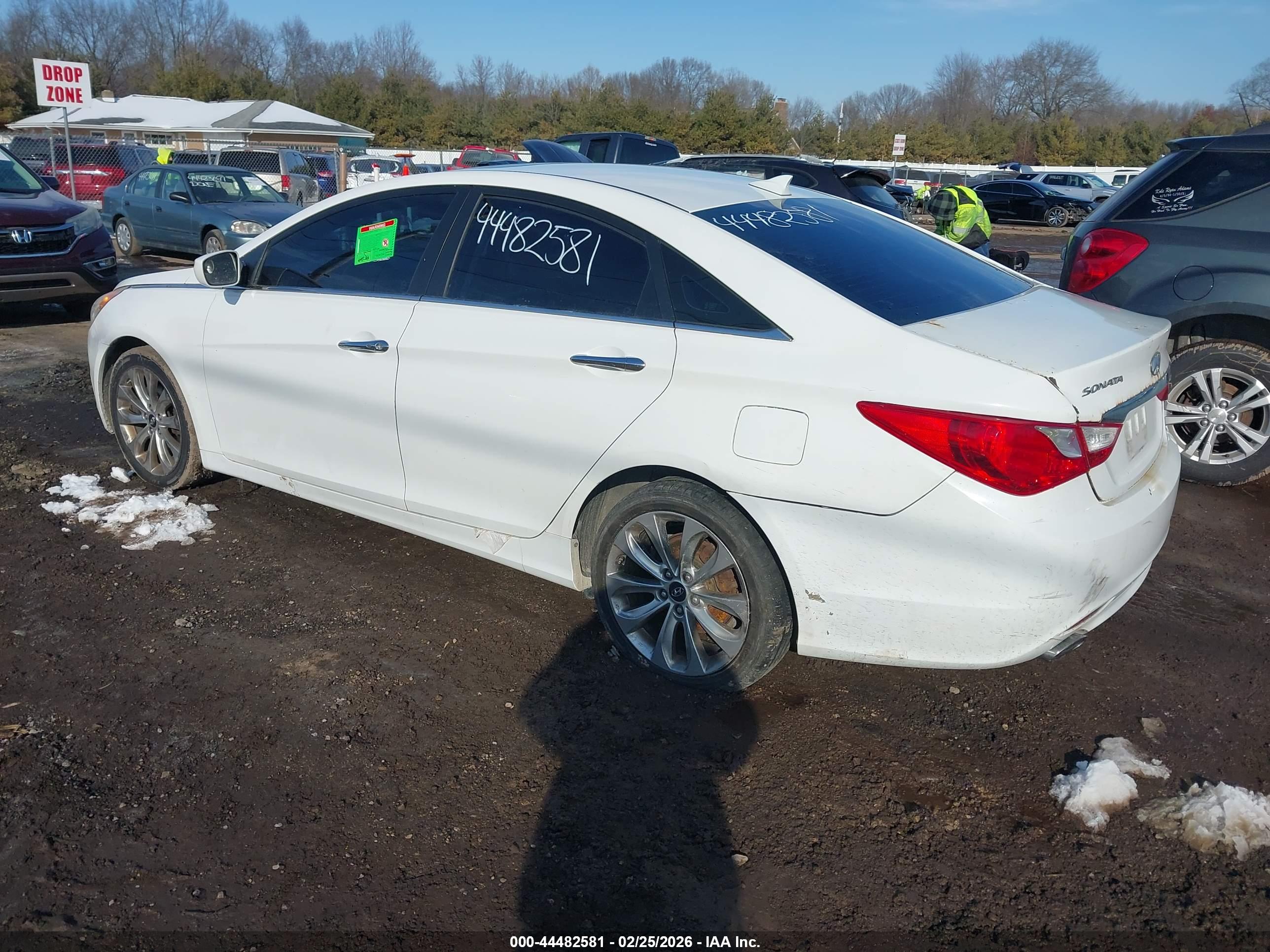 HYUNDAI SONATA image 3