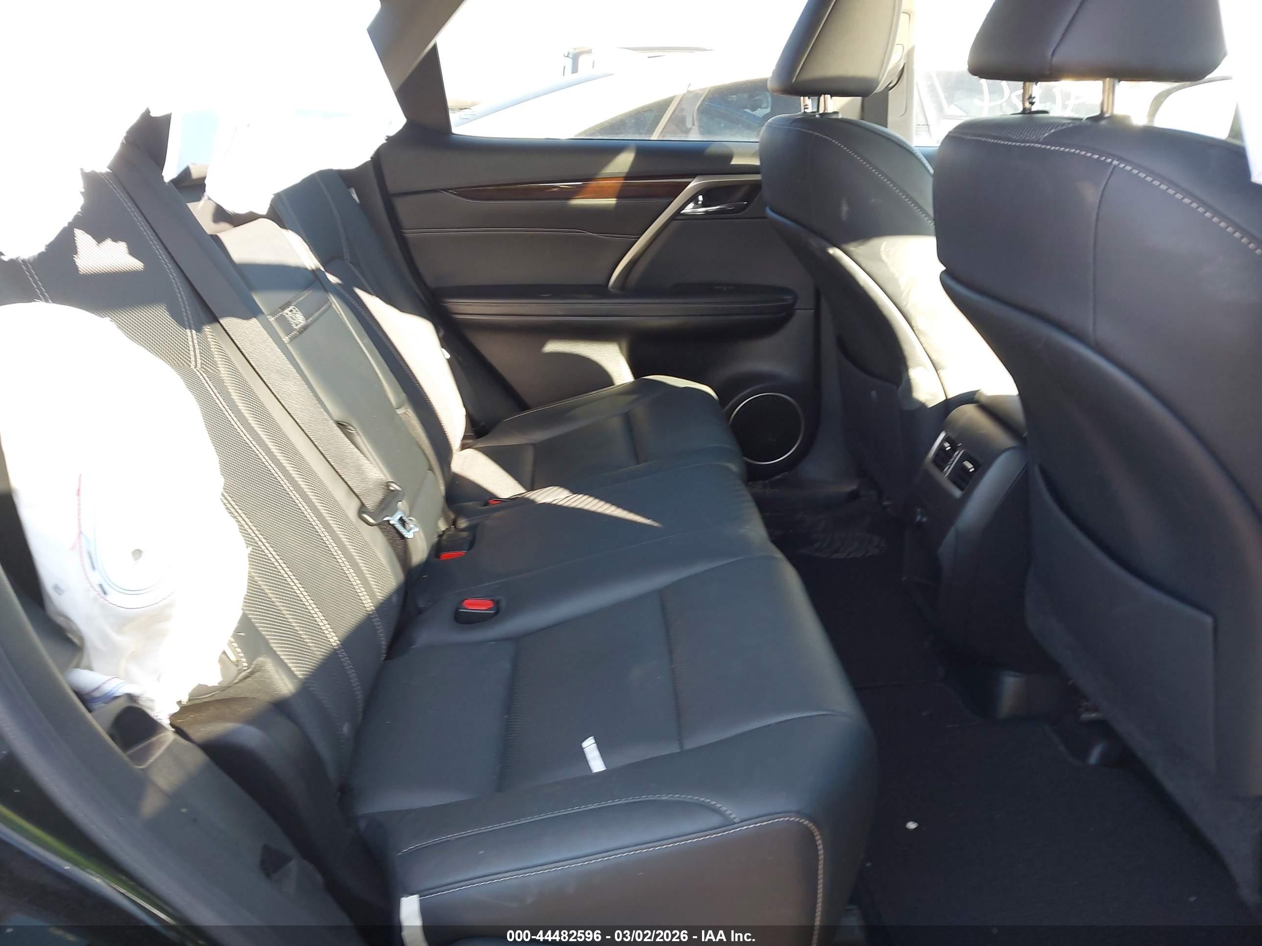 LEXUS RX image 8