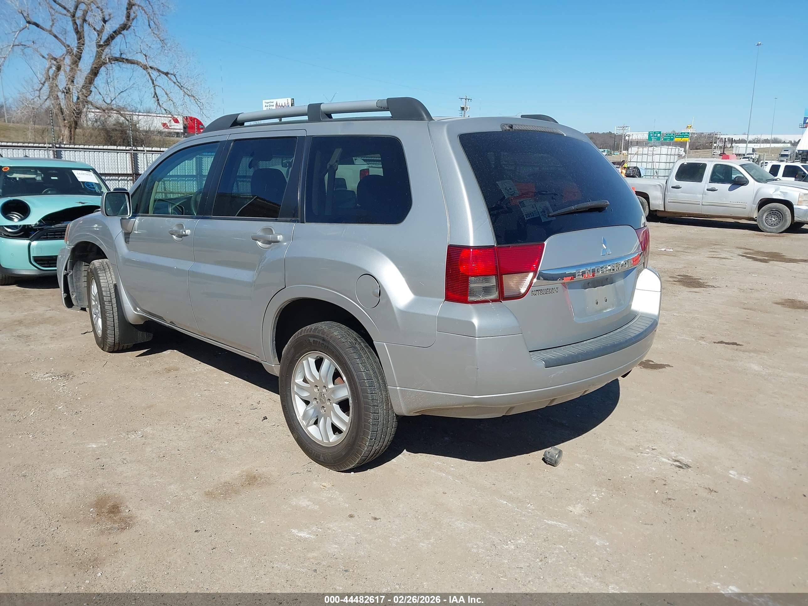 MITSUBISHI ENDEAVOR image 3