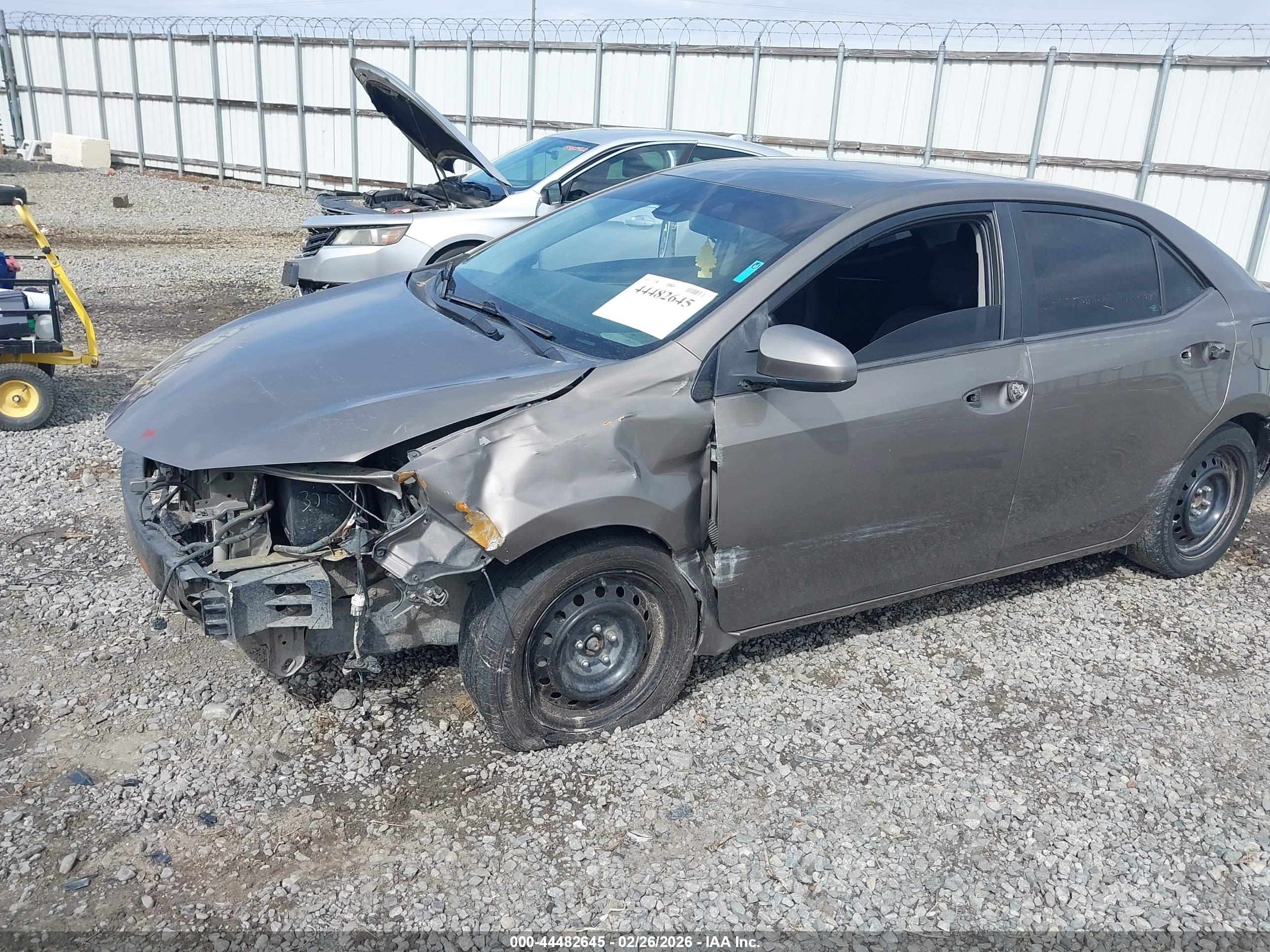 TOYOTA COROLLA image 6