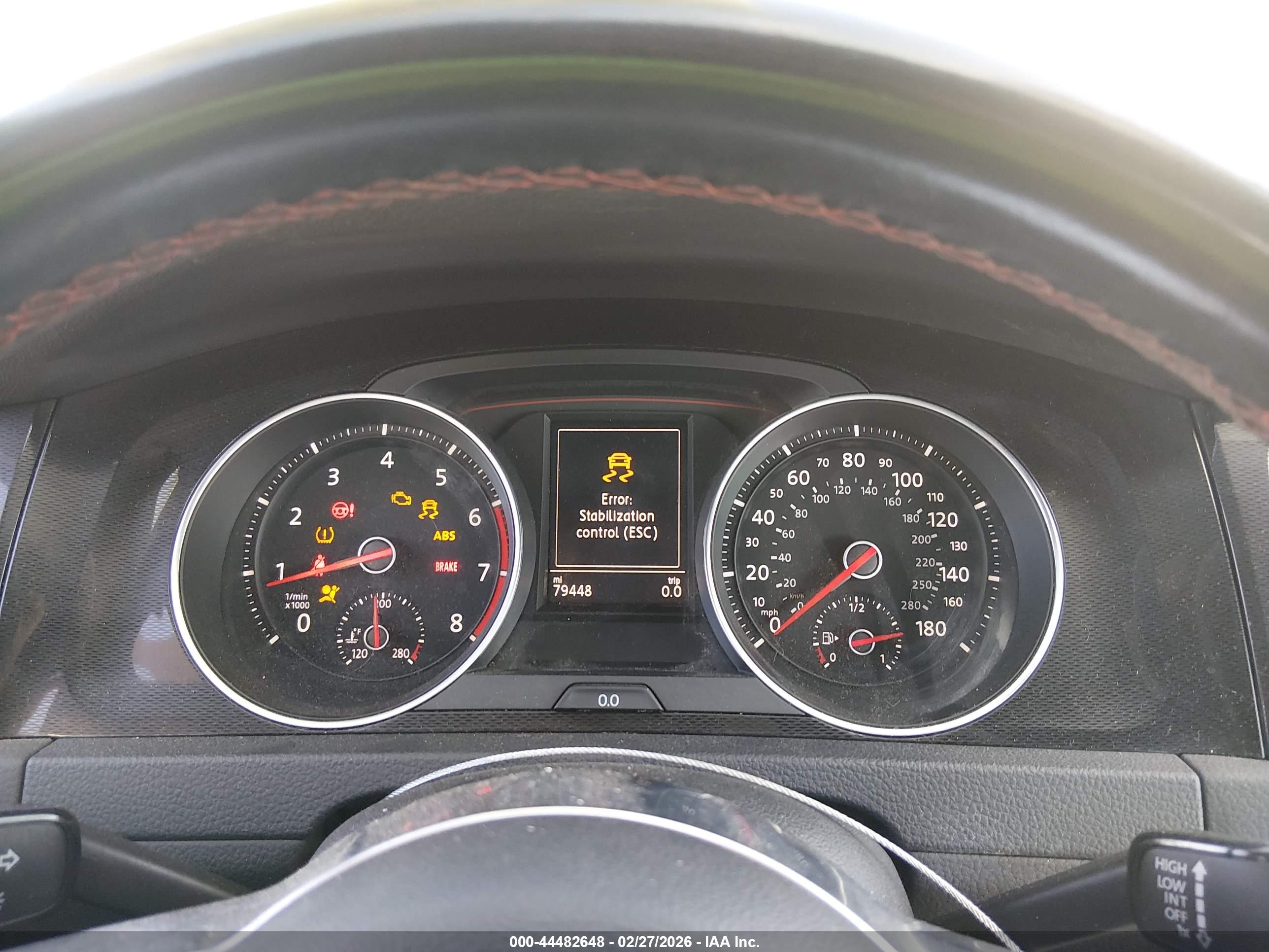 VOLKSWAGEN GOLF image 7