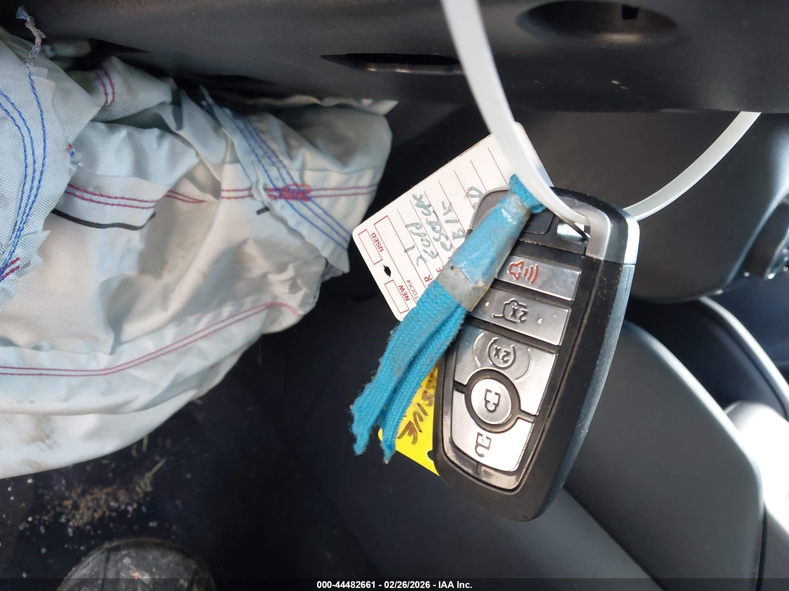 FORD ESCAPE image 11