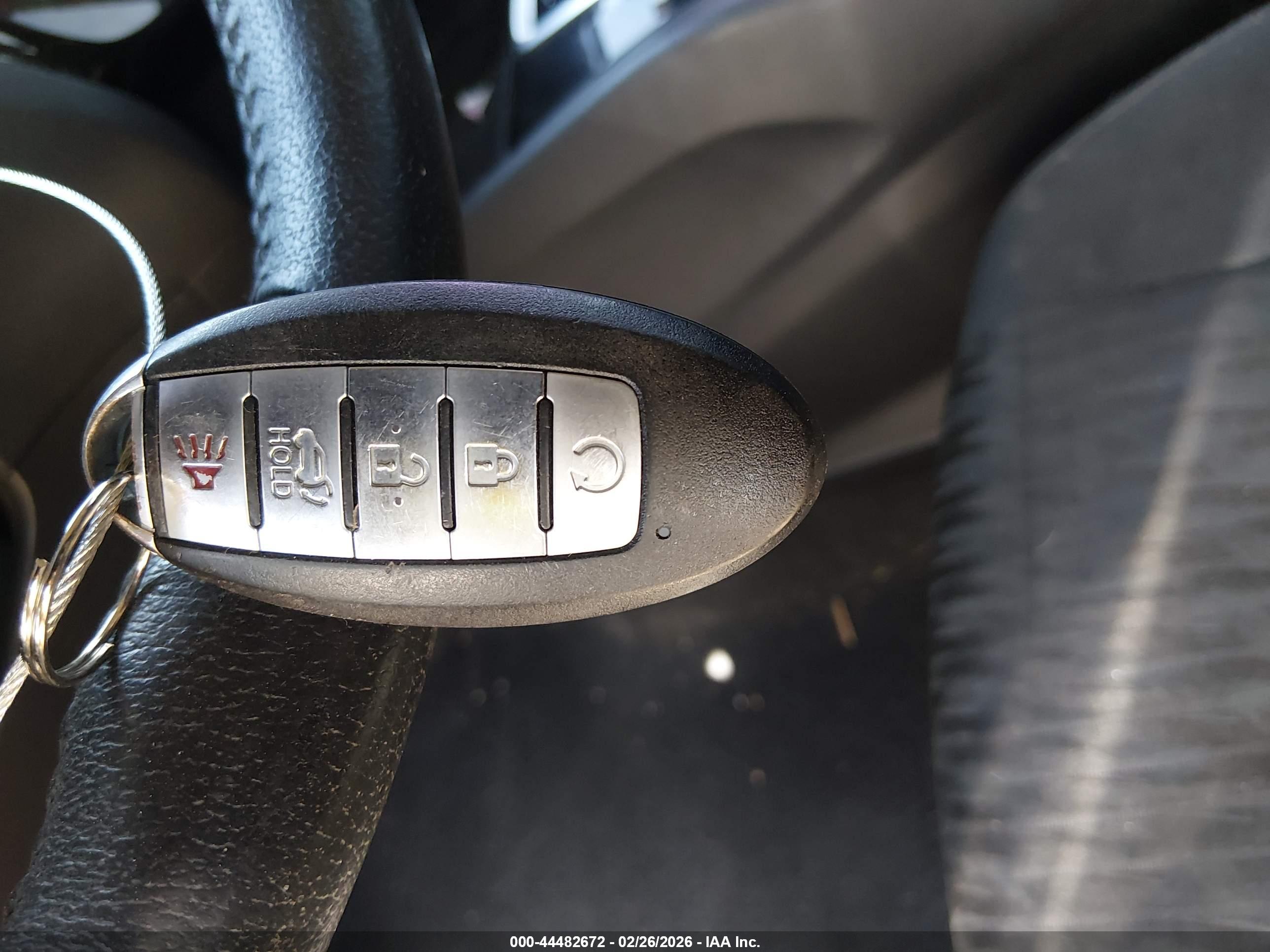 NISSAN ROGUE image 11