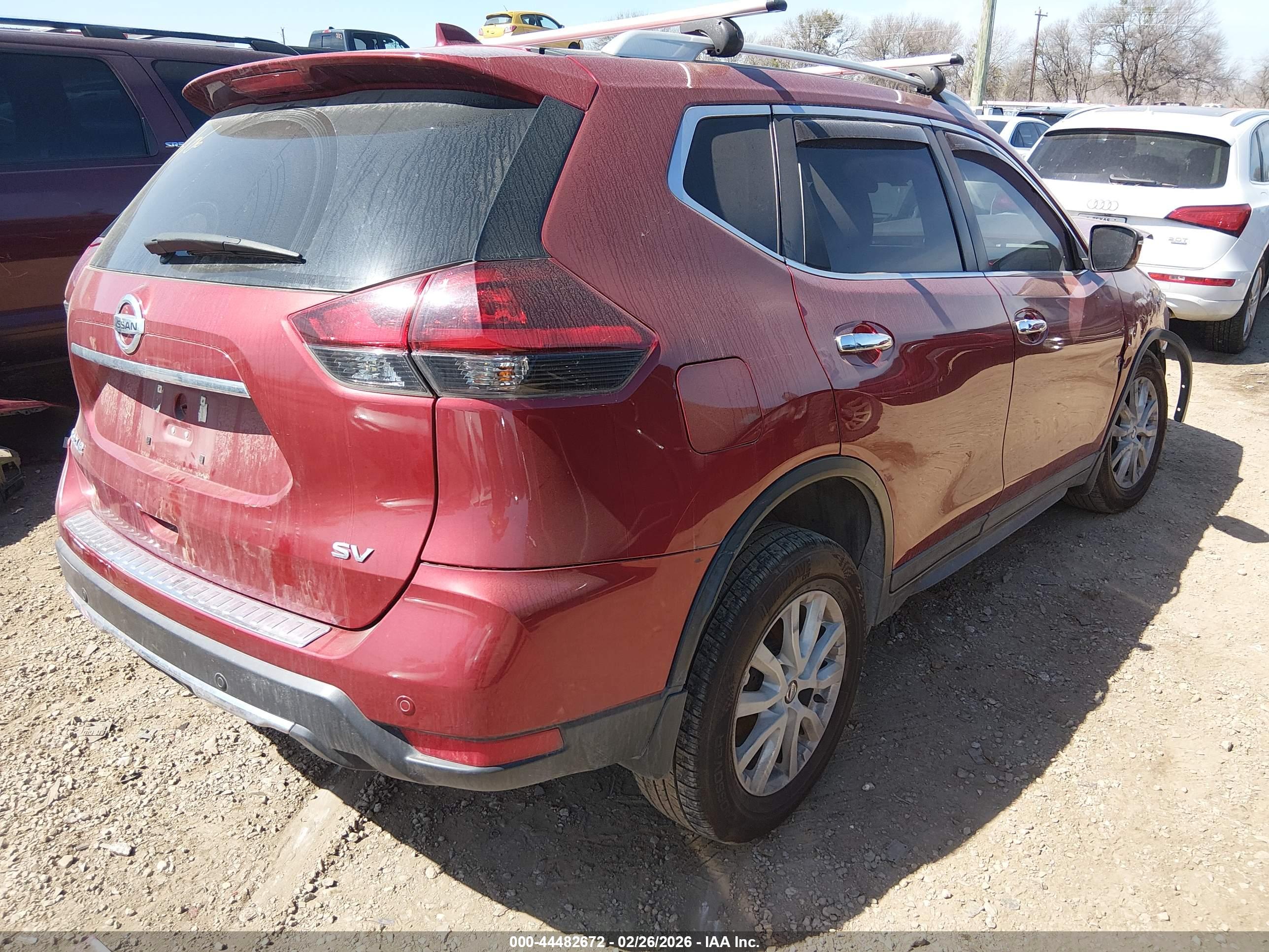 NISSAN ROGUE image 4