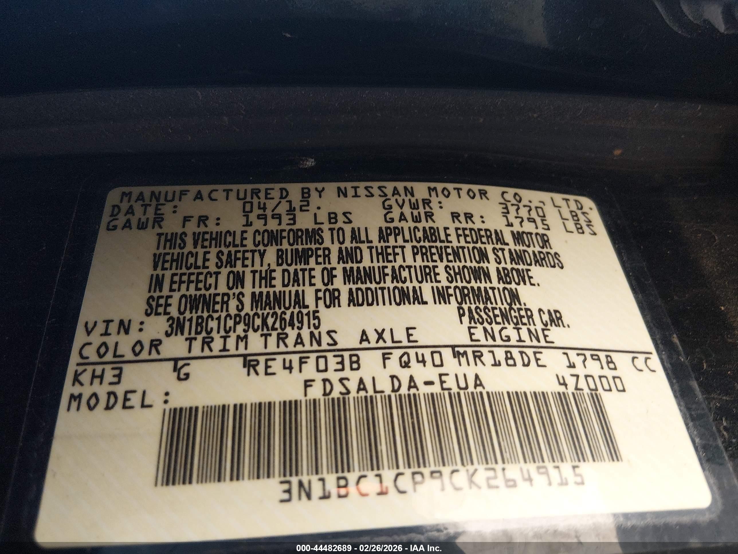 NISSAN VERSA image 9