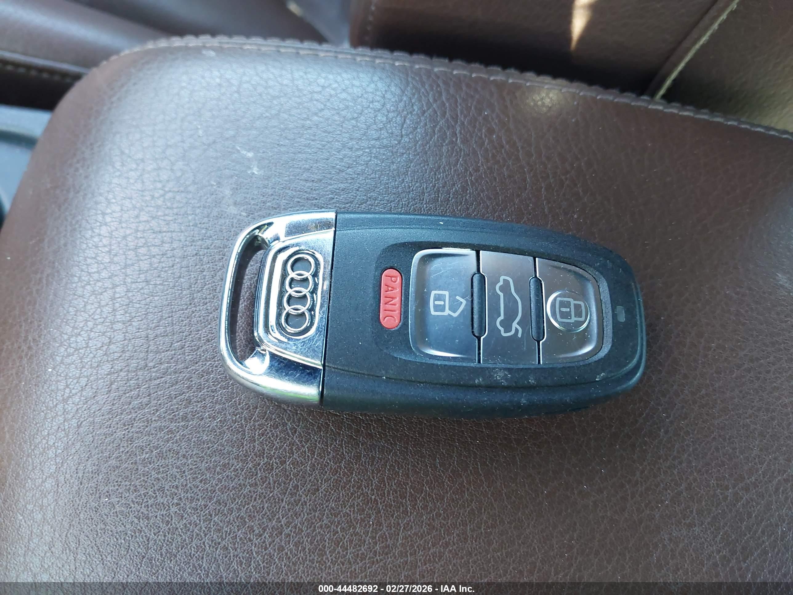 AUDI A4 image 11