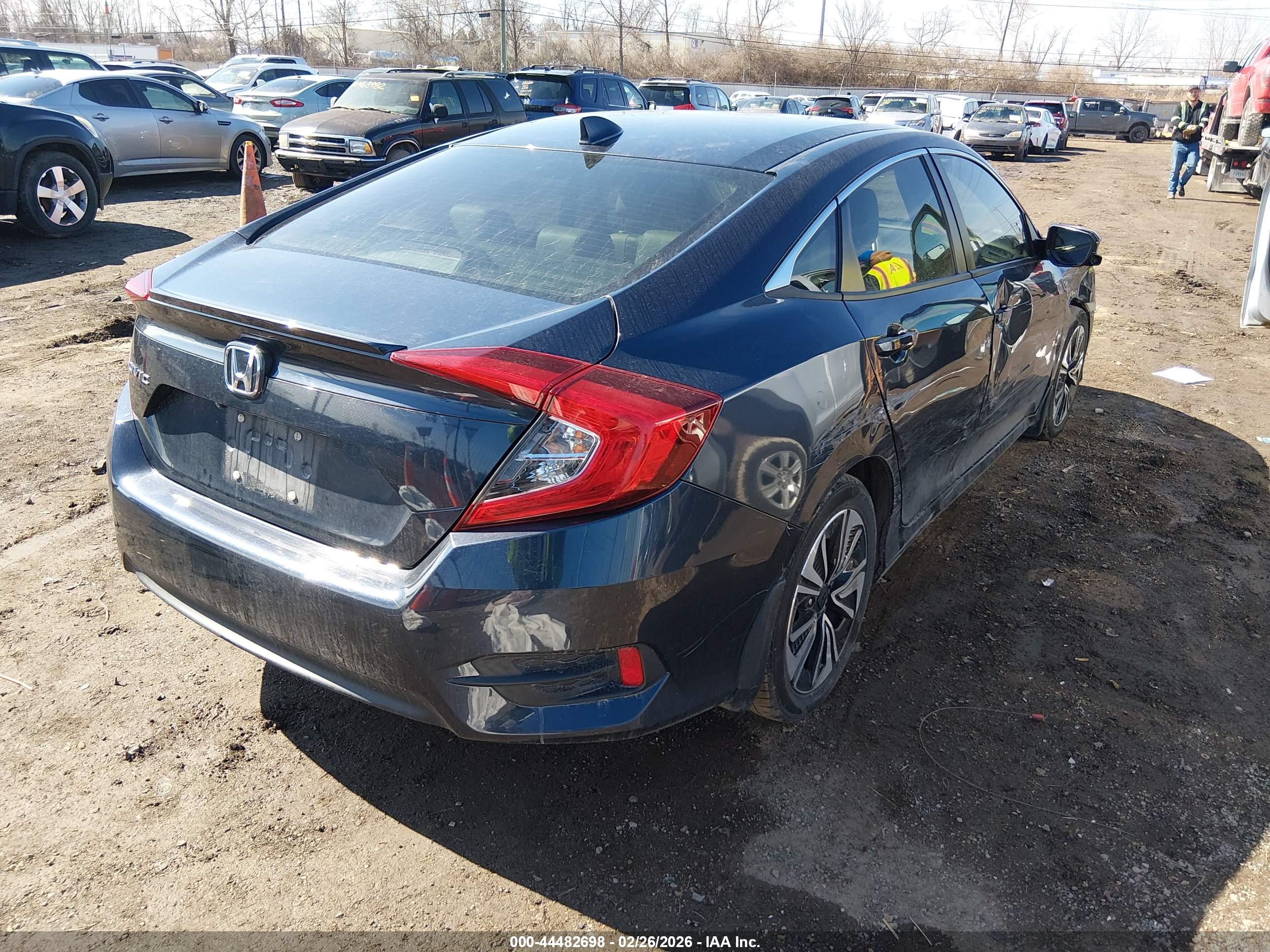 HONDA CIVIC image 4